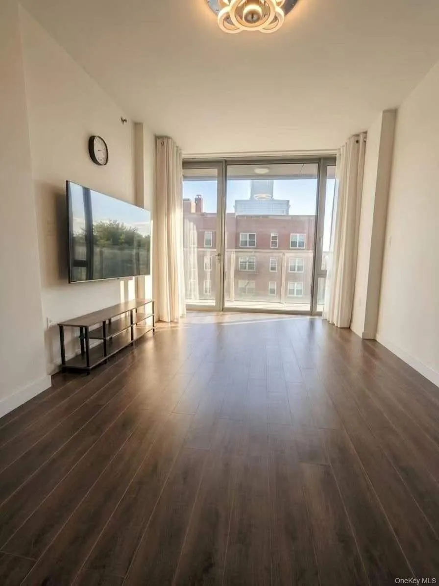144-27 Sanford Avenue, New York, NY, 1 Bedroom Bedrooms, 3 Rooms Rooms,1 BathroomBathrooms,Residential Sale,For Rent,Sanford,0,1000817 144-27 Sanford Avenue, New York, NY, 1 Bedroom Bedrooms, 3 Rooms Rooms,1 BathroomBathrooms,Residential Sale,For Rent,Sanford,0,1000817