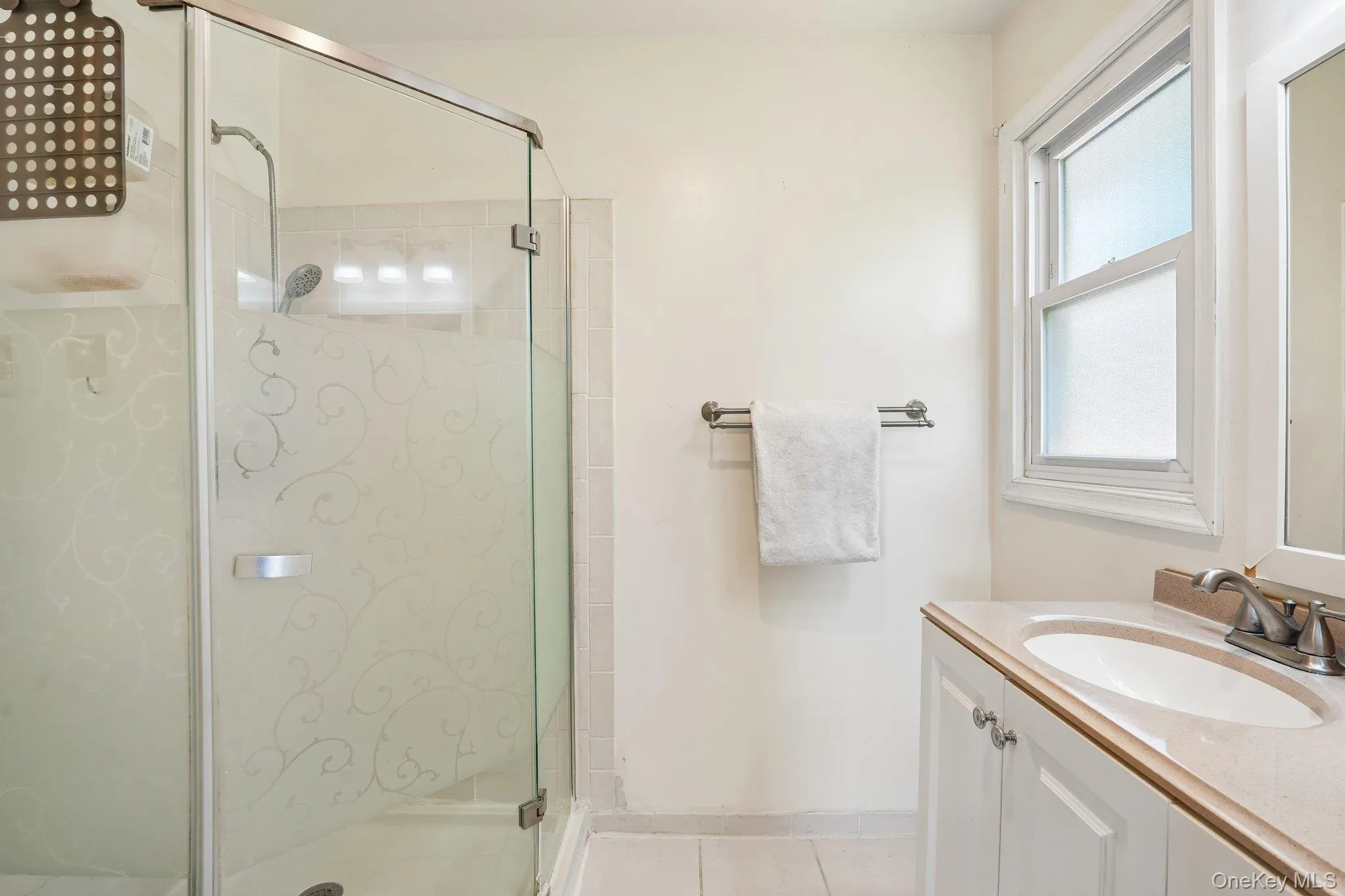20 Skyline Drive, Haverstraw, NY, 4 Bedrooms Bedrooms, 8 Rooms Rooms,2 BathroomsBathrooms,Residential,For Rent,Skyline,0,1000820 20 Skyline Drive, Haverstraw, NY, 4 Bedrooms Bedrooms, 8 Rooms Rooms,2 BathroomsBathrooms,Residential,For Rent,Skyline,0,1000820