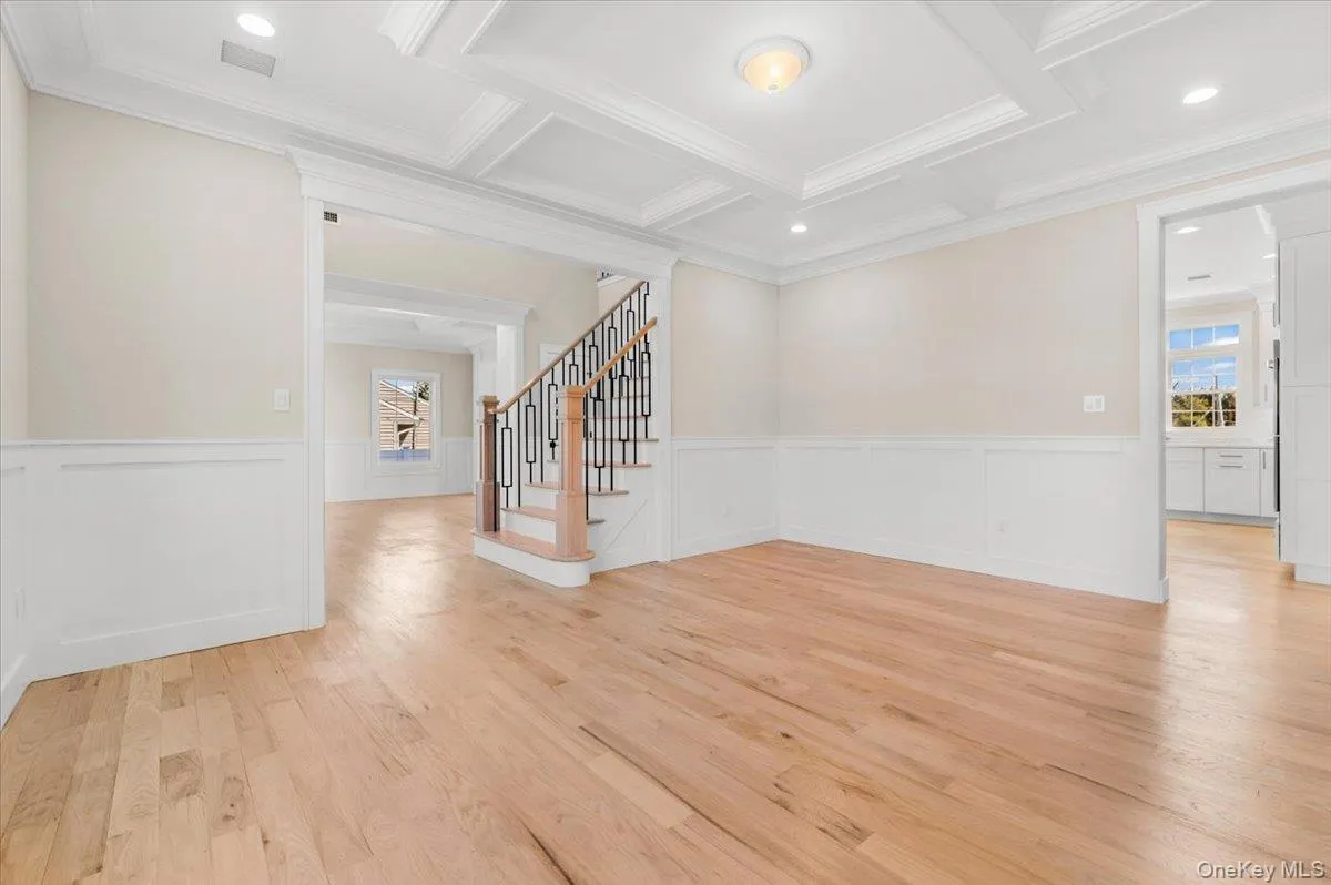 10 Lee Place, Oyster Bay, NY, 5 Bedrooms Bedrooms, 9 Rooms Rooms,4 BathroomsBathrooms,Residential,For Rent,Lee,0,1000823 10 Lee Place, Oyster Bay, NY, 5 Bedrooms Bedrooms, 9 Rooms Rooms,4 BathroomsBathrooms,Residential,For Rent,Lee,0,1000823
