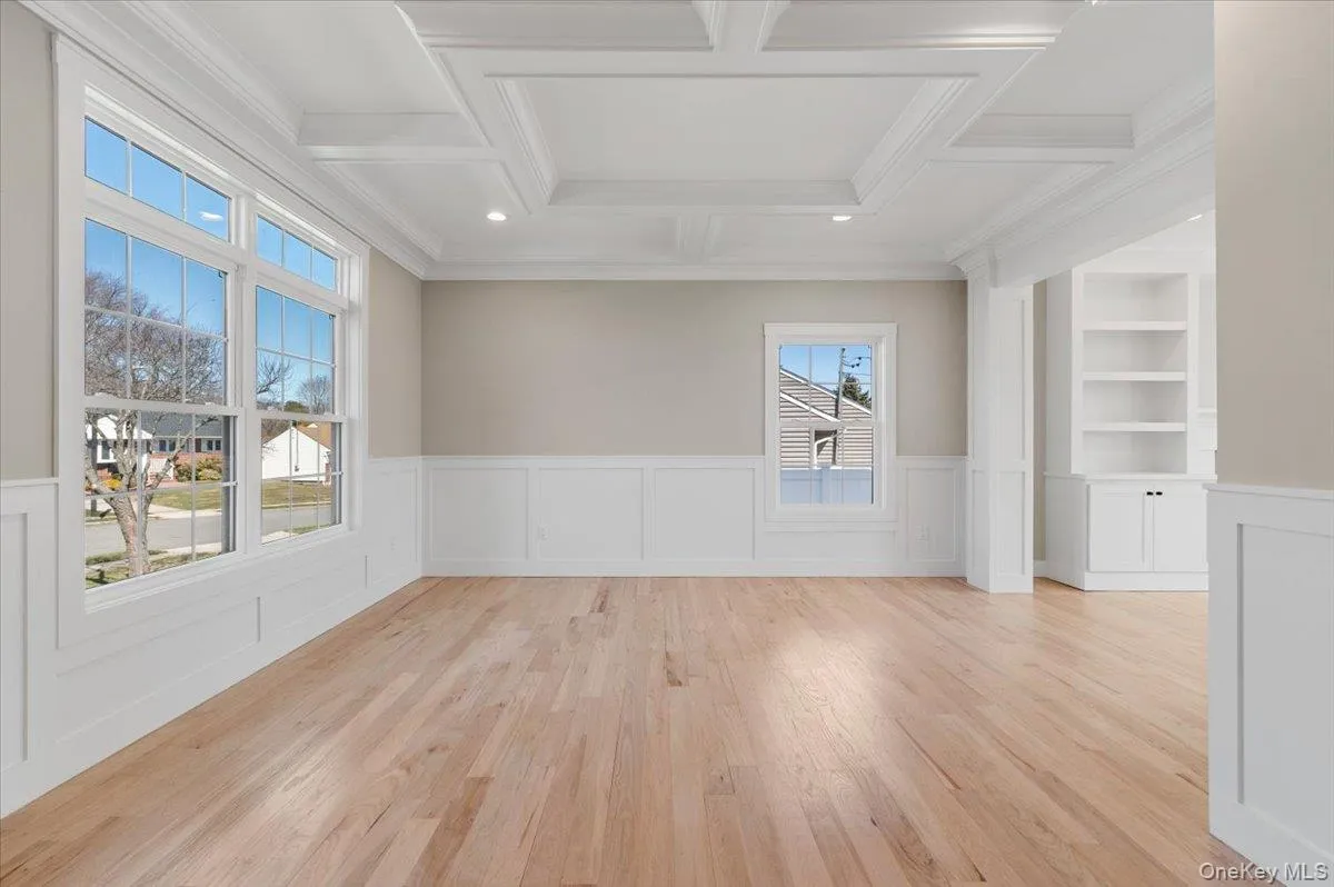 10 Lee Place, Oyster Bay, NY, 5 Bedrooms Bedrooms, 9 Rooms Rooms,4 BathroomsBathrooms,Residential,For Rent,Lee,0,1000823 10 Lee Place, Oyster Bay, NY, 5 Bedrooms Bedrooms, 9 Rooms Rooms,4 BathroomsBathrooms,Residential,For Rent,Lee,0,1000823