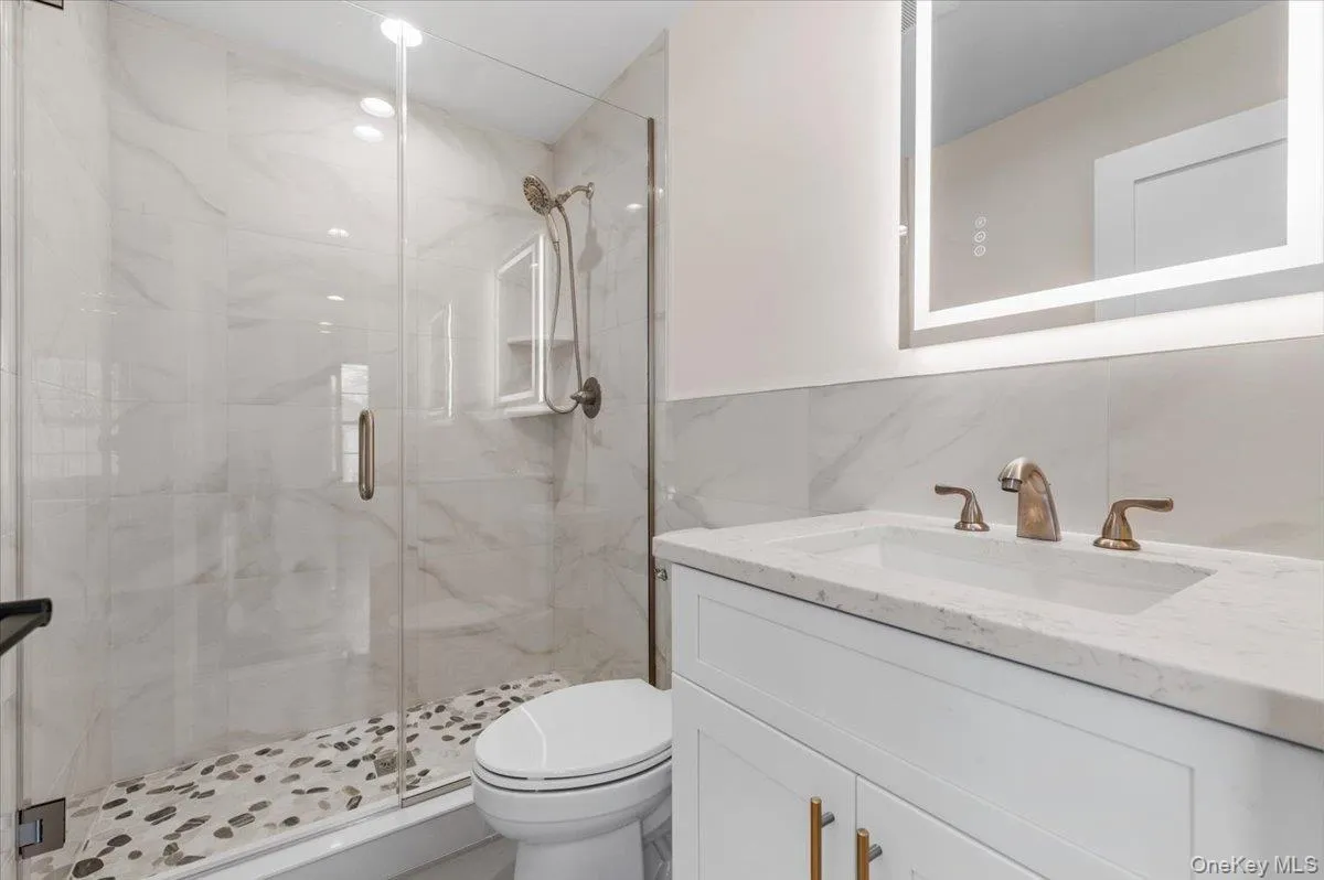 10 Lee Place, Oyster Bay, NY, 5 Bedrooms Bedrooms, 9 Rooms Rooms,4 BathroomsBathrooms,Residential,For Rent,Lee,0,1000823 10 Lee Place, Oyster Bay, NY, 5 Bedrooms Bedrooms, 9 Rooms Rooms,4 BathroomsBathrooms,Residential,For Rent,Lee,0,1000823