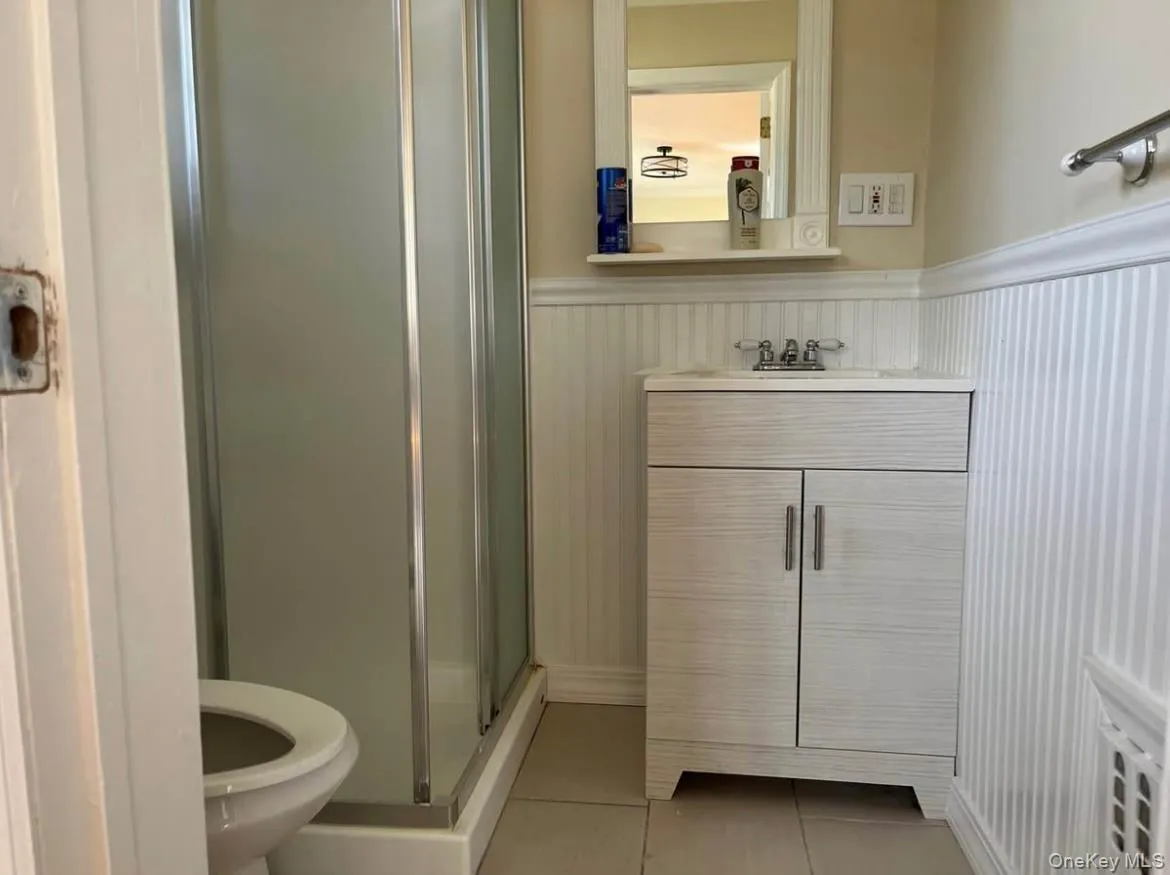 1539 Park Avenue, Hempstead, NY, 3 Bedrooms Bedrooms, 6 Rooms Rooms,1 BathroomBathrooms,Residential Lease,For Rent,Park,0,1000825 1539 Park Avenue, Hempstead, NY, 3 Bedrooms Bedrooms, 6 Rooms Rooms,1 BathroomBathrooms,Residential Lease,For Rent,Park,0,1000825