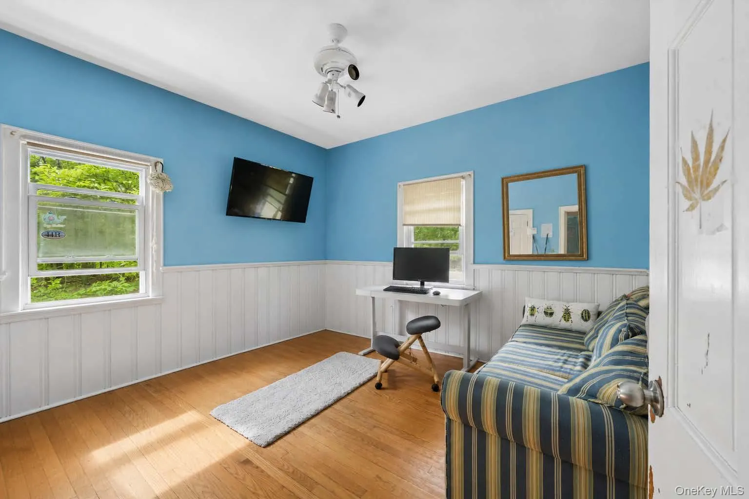 Office / Bedroom Office / Bedroom