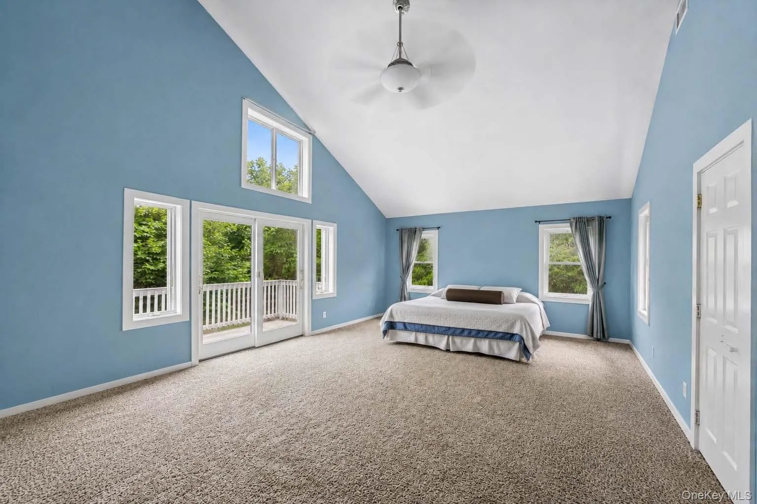 131 Red Creek Road, Southampton, NY, 5 Bedrooms Bedrooms, 10 Rooms Rooms,3 BathroomsBathrooms,Residential,For Rent,Red Creek,0,1000827 131 Red Creek Road, Southampton, NY, 5 Bedrooms Bedrooms, 10 Rooms Rooms,3 BathroomsBathrooms,Residential,For Rent,Red Creek,0,1000827