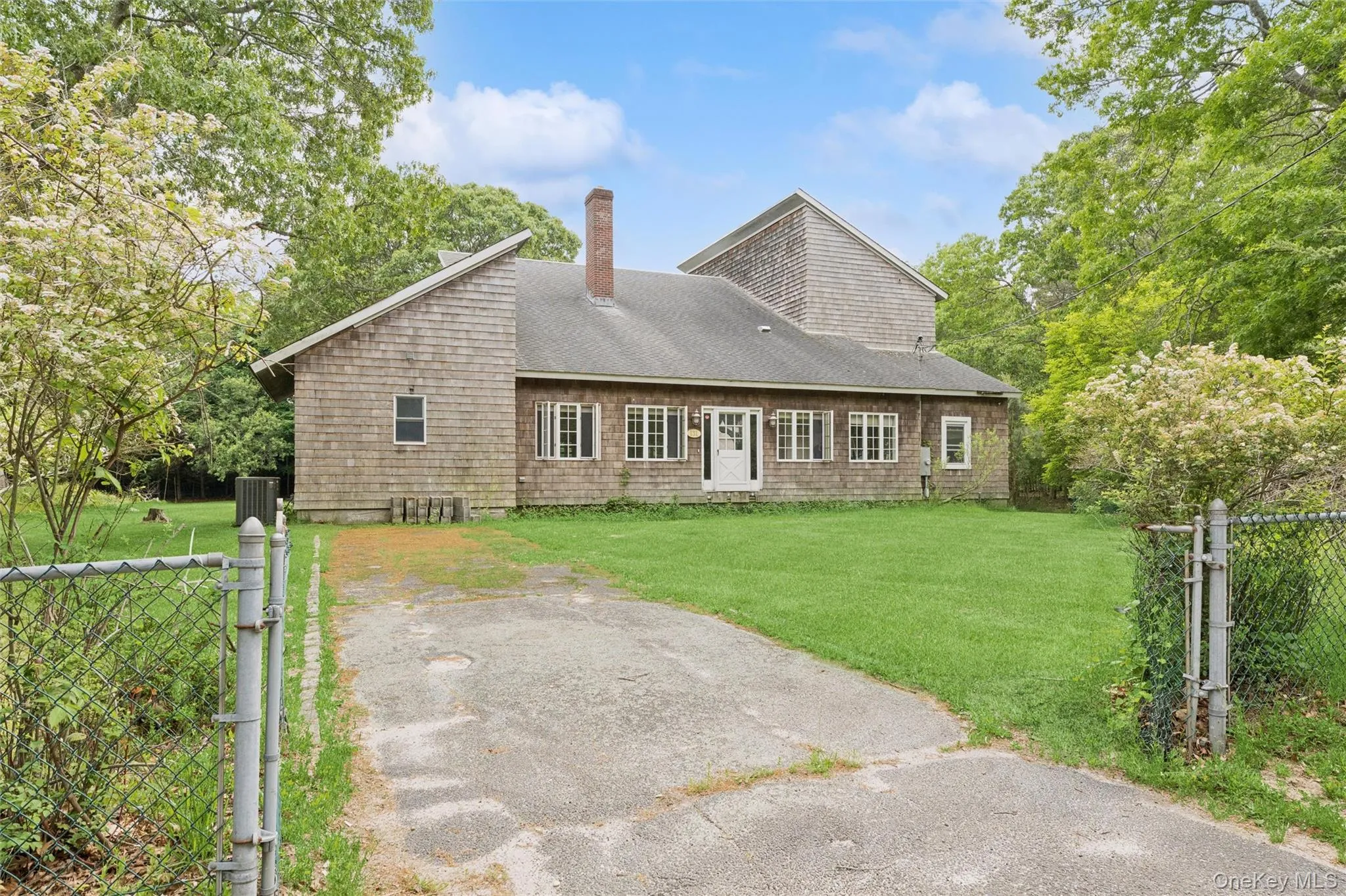 131 Red Creek Road, Southampton, NY, 5 Bedrooms Bedrooms, 10 Rooms Rooms,3 BathroomsBathrooms,Residential,For Rent,Red Creek,0,1000827 131 Red Creek Road, Southampton, NY, 5 Bedrooms Bedrooms, 10 Rooms Rooms,3 BathroomsBathrooms,Residential,For Rent,Red Creek,0,1000827