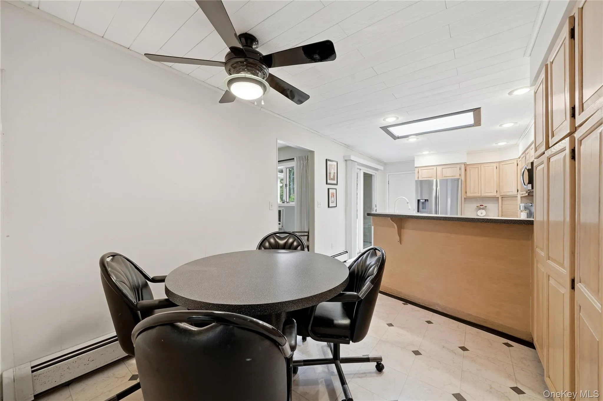 289 Central Avenue, Islip, NY, 4 Bedrooms Bedrooms, 8 Rooms Rooms,3 BathroomsBathrooms,Residential,For Rent,Central,0,KEY1000829 289 Central Avenue, Islip, NY, 4 Bedrooms Bedrooms, 8 Rooms Rooms,3 BathroomsBathrooms,Residential,For Rent,Central,0,KEY1000829