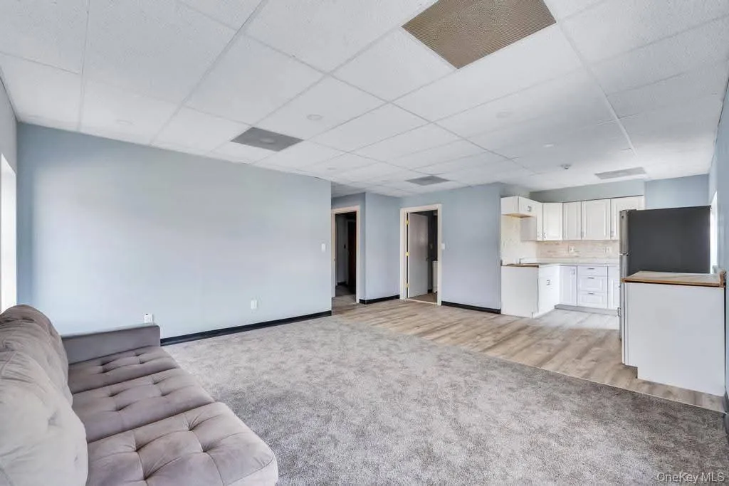 188 Medford Avenue, Brookhaven, NY, ,Commercial Lease,For Rent,Medford,0,1000832 188 Medford Avenue, Brookhaven, NY, ,Commercial Lease,For Rent,Medford,0,1000832
