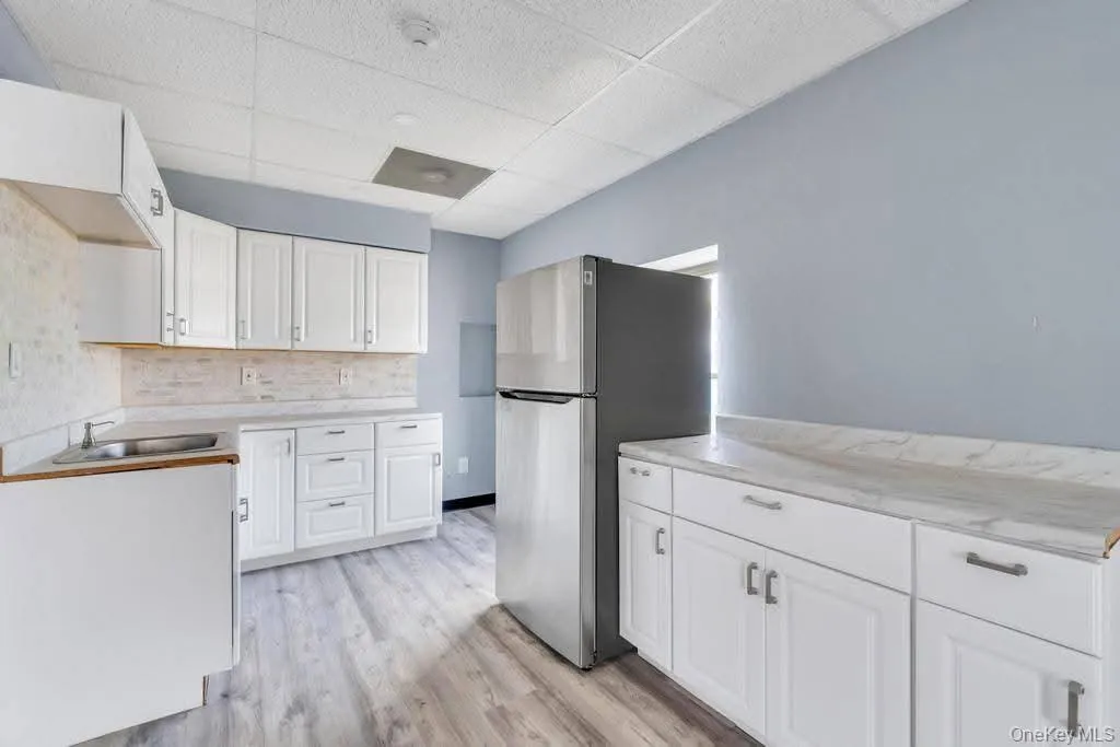 188 Medford Avenue, Brookhaven, NY, ,Commercial Lease,For Rent,Medford,0,1000832 188 Medford Avenue, Brookhaven, NY, ,Commercial Lease,For Rent,Medford,0,1000832