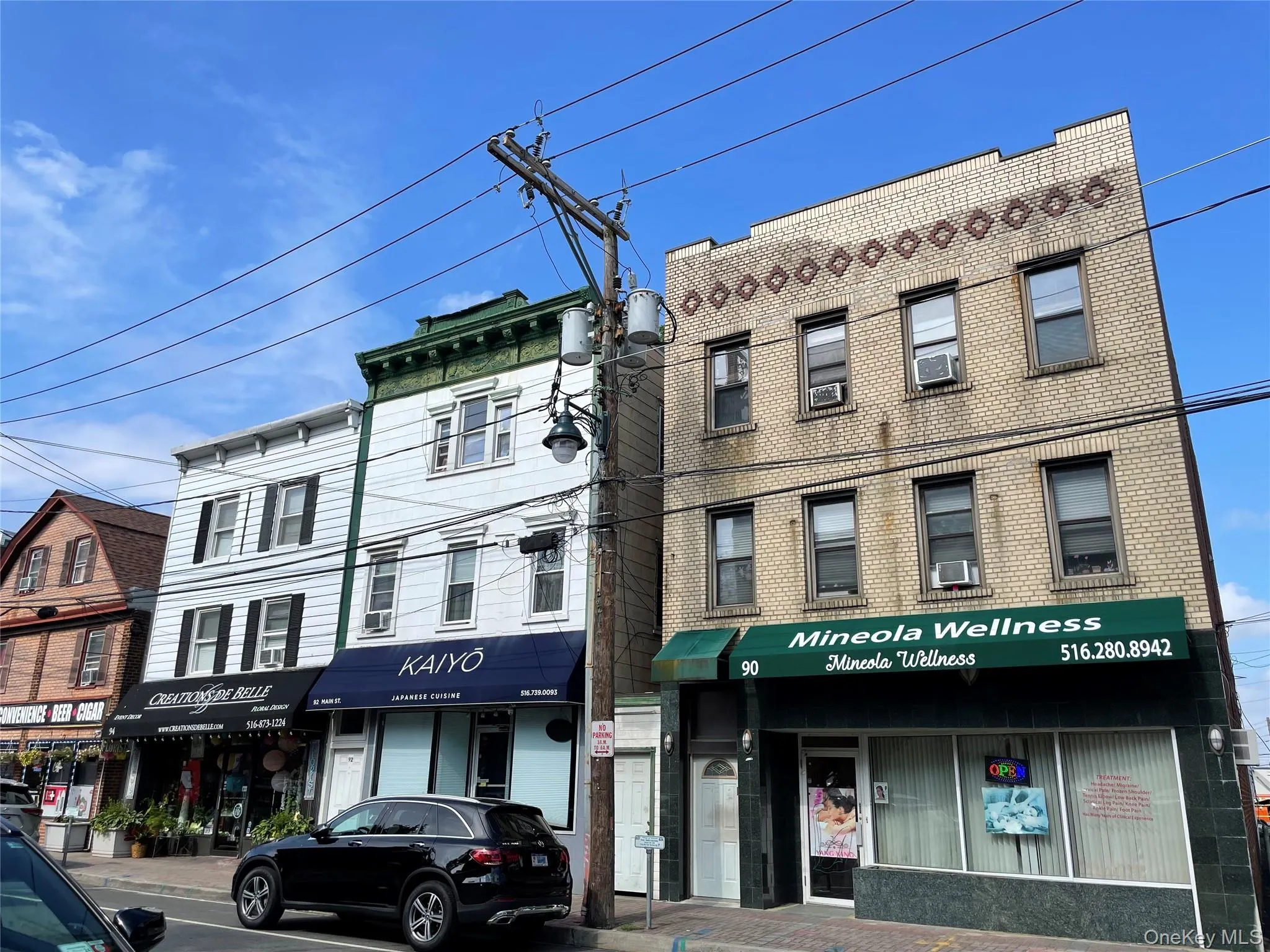 90 Main Street, North Hempstead, NY, 2 Bedrooms Bedrooms, 5 Rooms Rooms,1 BathroomBathrooms,Residential Lease,For Rent,Main,0,KEY1000833 90 Main Street, North Hempstead, NY, 2 Bedrooms Bedrooms, 5 Rooms Rooms,1 BathroomBathrooms,Residential Lease,For Rent,Main,0,KEY1000833