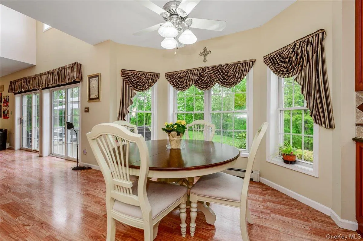 24 Muscoot Road, Carmel, NY, 4 Bedrooms Bedrooms, 9 Rooms Rooms,2 BathroomsBathrooms,Residential,For Rent,Muscoot,0,1000839 24 Muscoot Road, Carmel, NY, 4 Bedrooms Bedrooms, 9 Rooms Rooms,2 BathroomsBathrooms,Residential,For Rent,Muscoot,0,1000839