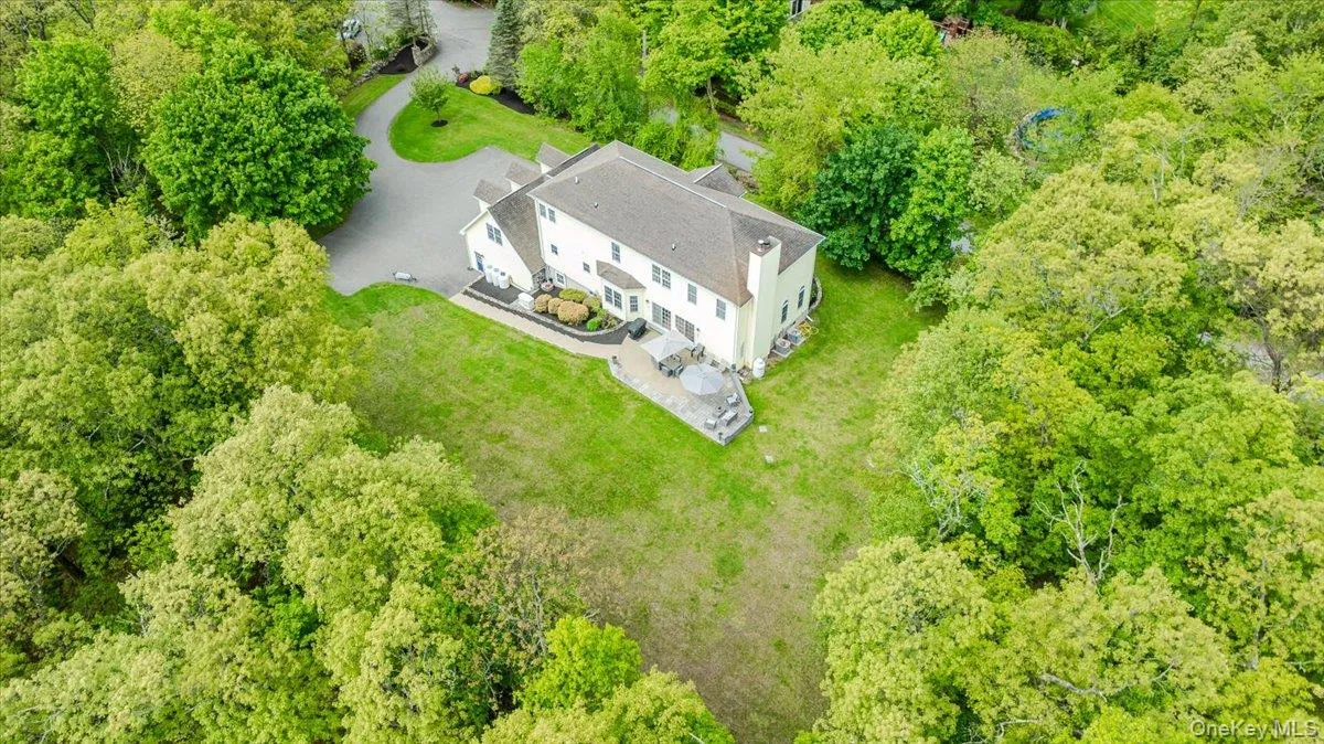24 Muscoot Road, Carmel, NY, 4 Bedrooms Bedrooms, 9 Rooms Rooms,2 BathroomsBathrooms,Residential,For Rent,Muscoot,0,1000839 24 Muscoot Road, Carmel, NY, 4 Bedrooms Bedrooms, 9 Rooms Rooms,2 BathroomsBathrooms,Residential,For Rent,Muscoot,0,1000839