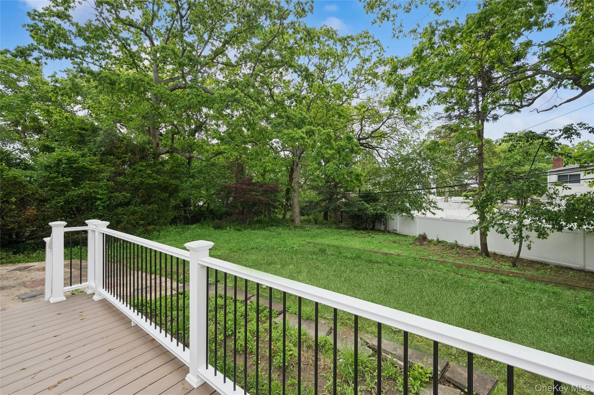 New Composite Deck with PVC Railing New Composite Deck with PVC Railing