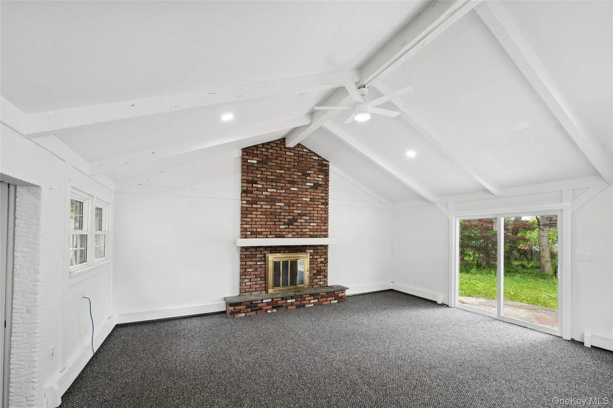 53 Longworth Avenue, Huntington, NY, 3 Bedrooms Bedrooms, 6 Rooms Rooms,1 BathroomBathrooms,Residential,For Rent,Longworth,0,1000844 53 Longworth Avenue, Huntington, NY, 3 Bedrooms Bedrooms, 6 Rooms Rooms,1 BathroomBathrooms,Residential,For Rent,Longworth,0,1000844