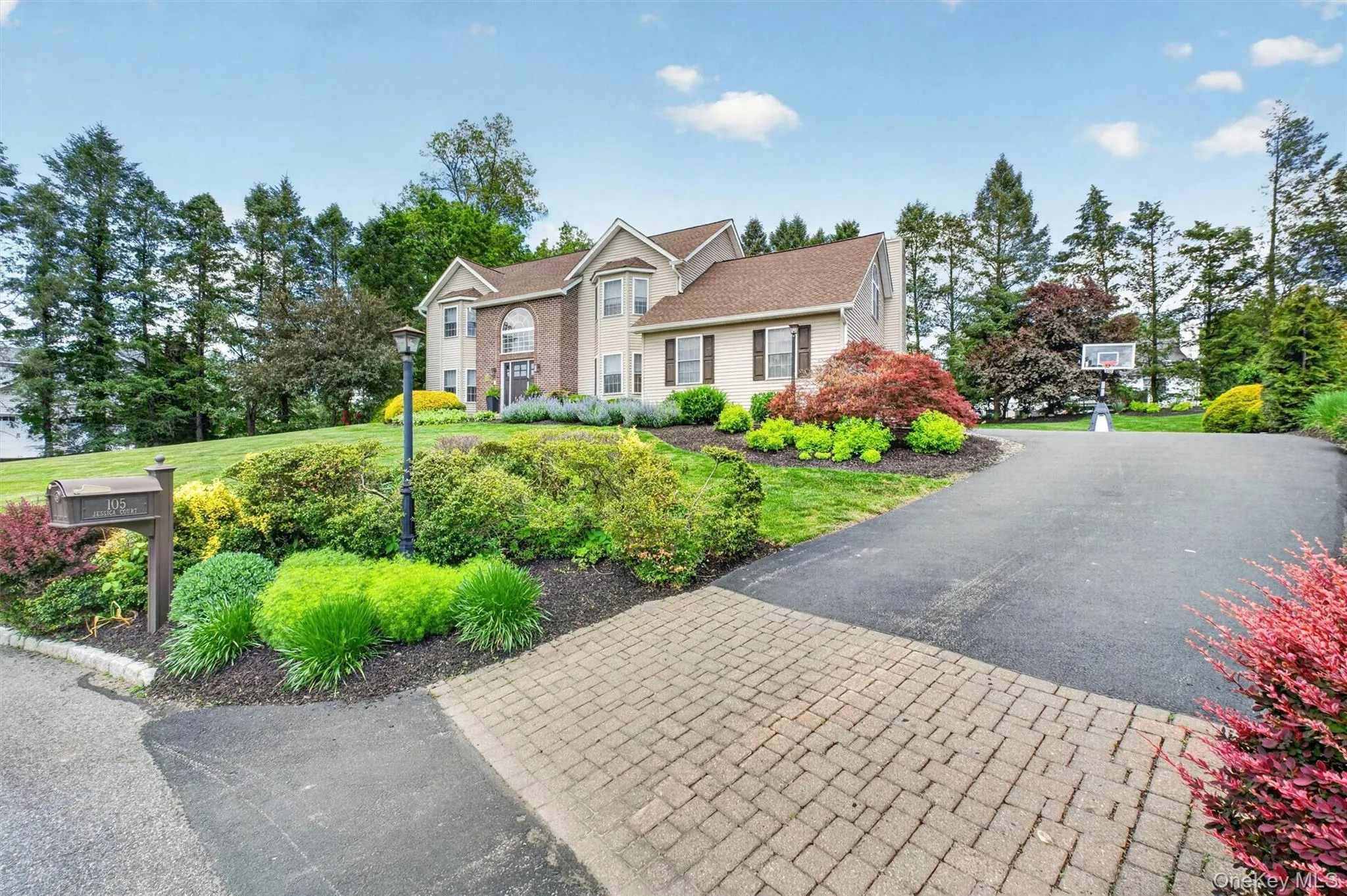 105 Jessica Court, Cornwall, NY, 4 Bedrooms Bedrooms, 12 Rooms Rooms,3 BathroomsBathrooms,Residential,For Rent,Jessica,0,1000845 105 Jessica Court, Cornwall, NY, 4 Bedrooms Bedrooms, 12 Rooms Rooms,3 BathroomsBathrooms,Residential,For Rent,Jessica,0,1000845