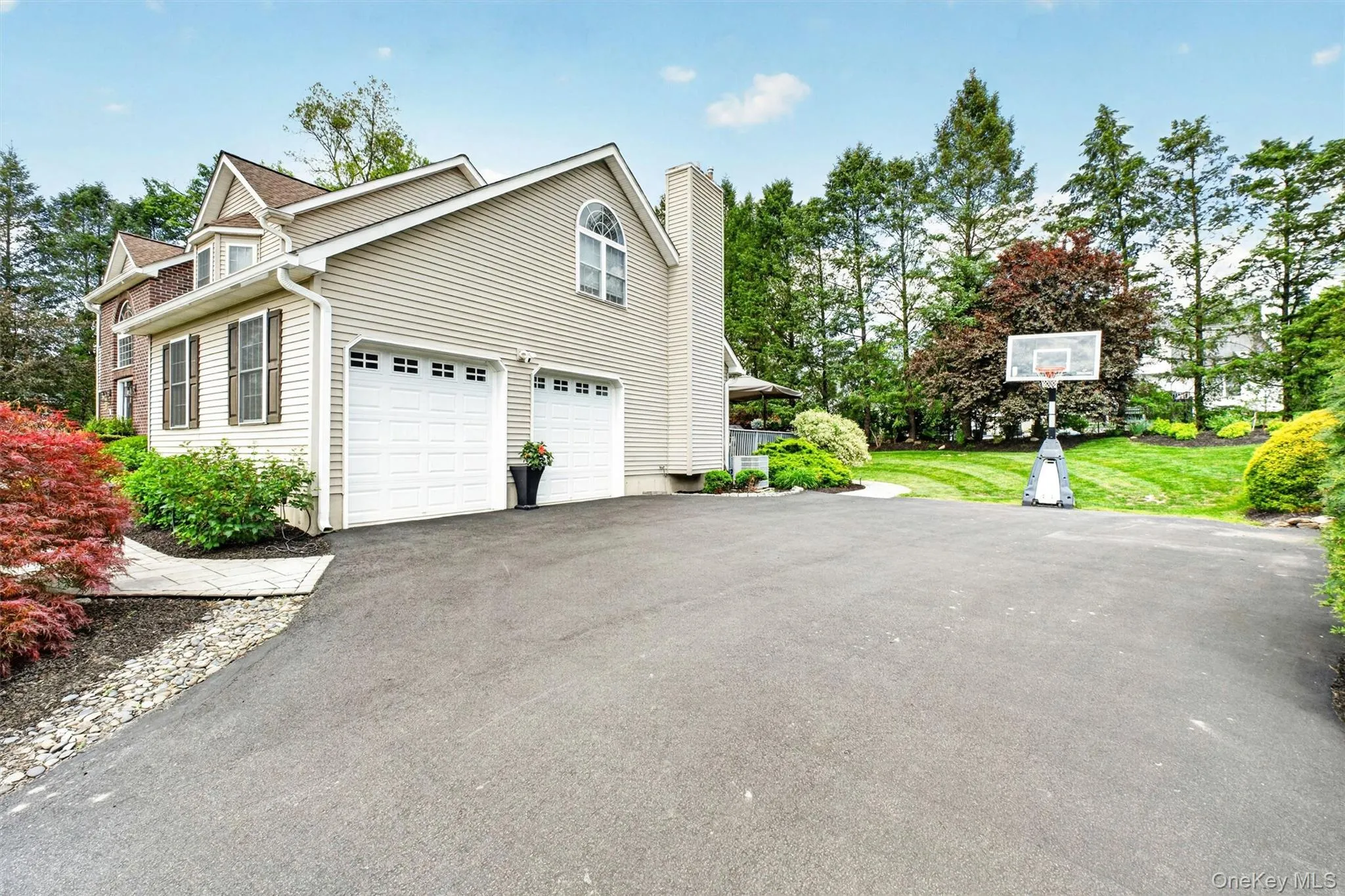 105 Jessica Court, Cornwall, NY, 4 Bedrooms Bedrooms, 12 Rooms Rooms,3 BathroomsBathrooms,Residential,For Rent,Jessica,0,1000845 105 Jessica Court, Cornwall, NY, 4 Bedrooms Bedrooms, 12 Rooms Rooms,3 BathroomsBathrooms,Residential,For Rent,Jessica,0,1000845
