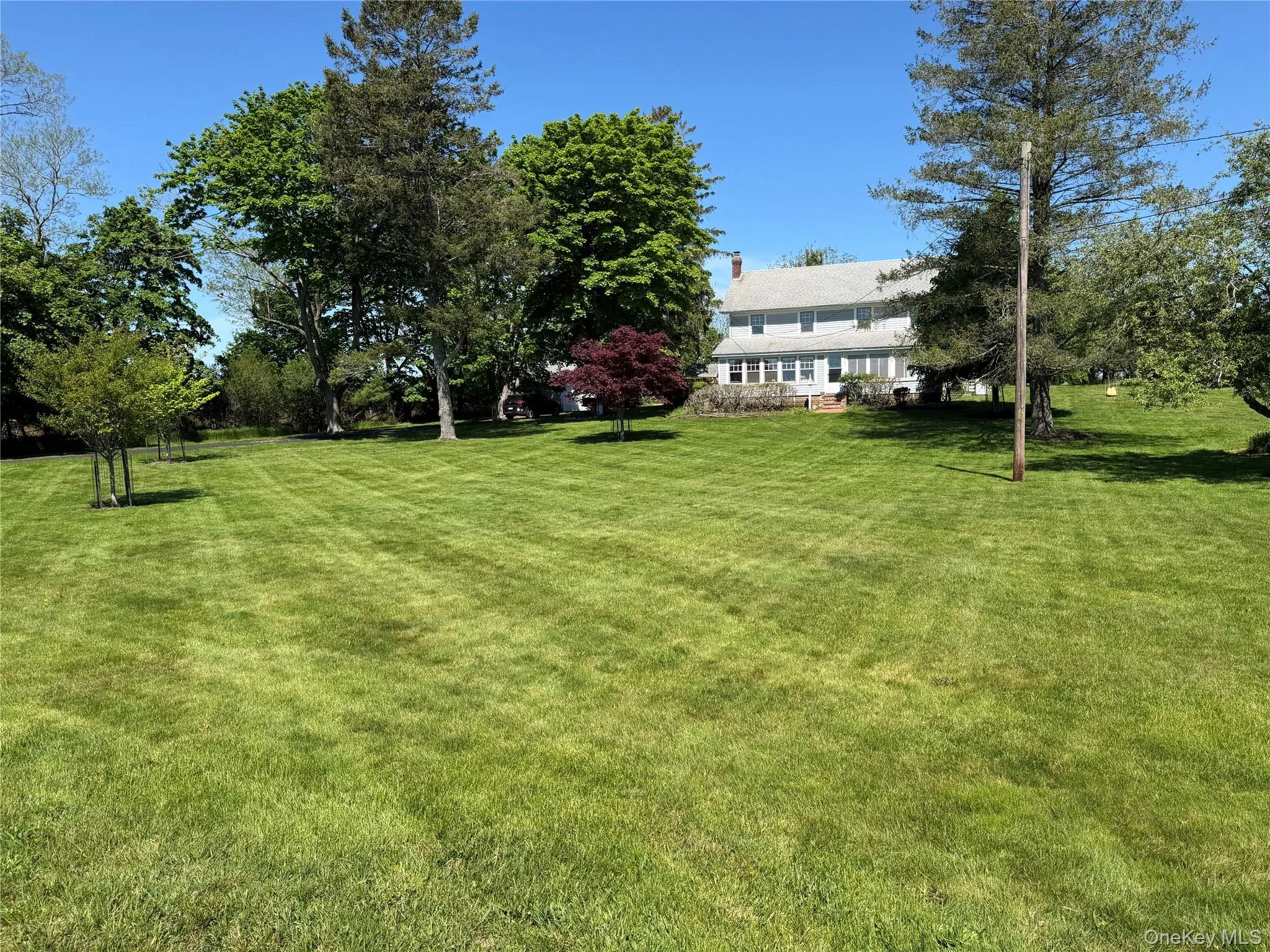 Nestled on 1.46 Acre Nestled on 1.46 Acre