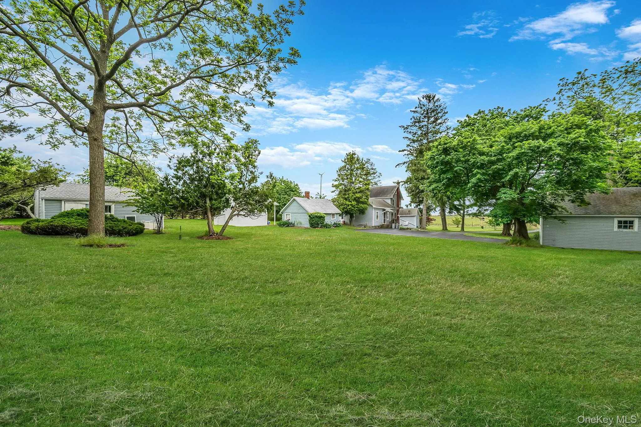 1055 Oregon Road, Southold, NY, 5 Bedrooms Bedrooms, 14 Rooms Rooms,1 BathroomBathrooms,Residential,For Rent,Oregon,0,1000849 1055 Oregon Road, Southold, NY, 5 Bedrooms Bedrooms, 14 Rooms Rooms,1 BathroomBathrooms,Residential,For Rent,Oregon,0,1000849