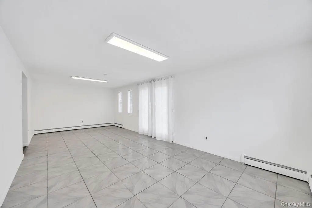 405 Massapequa Avenue, Oyster Bay, NY, 4 Bedrooms Bedrooms, 11 Rooms Rooms,2 BathroomsBathrooms,Residential Lease,For Rent,Massapequa,0,1000854 405 Massapequa Avenue, Oyster Bay, NY, 4 Bedrooms Bedrooms, 11 Rooms Rooms,2 BathroomsBathrooms,Residential Lease,For Rent,Massapequa,0,1000854