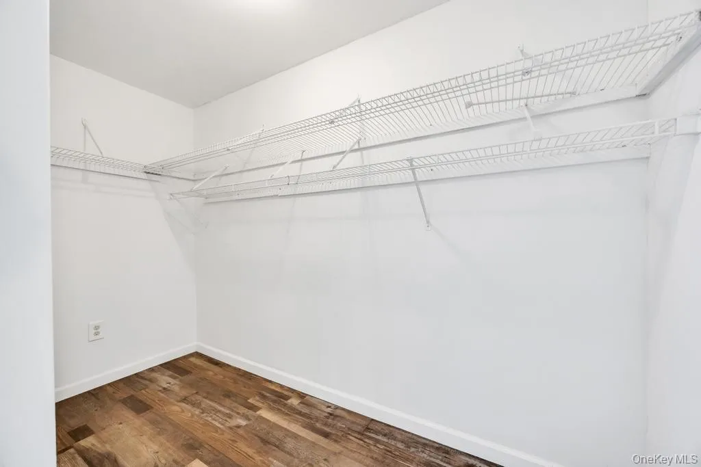 405 Massapequa Avenue, Oyster Bay, NY, 4 Bedrooms Bedrooms, 11 Rooms Rooms,2 BathroomsBathrooms,Residential Lease,For Rent,Massapequa,0,1000854 405 Massapequa Avenue, Oyster Bay, NY, 4 Bedrooms Bedrooms, 11 Rooms Rooms,2 BathroomsBathrooms,Residential Lease,For Rent,Massapequa,0,1000854