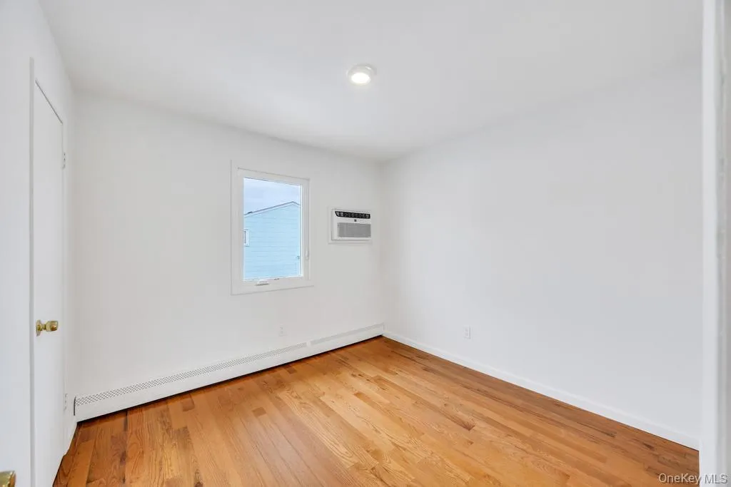 405 Massapequa Avenue, Oyster Bay, NY, 4 Bedrooms Bedrooms, 11 Rooms Rooms,2 BathroomsBathrooms,Residential Lease,For Rent,Massapequa,0,1000854 405 Massapequa Avenue, Oyster Bay, NY, 4 Bedrooms Bedrooms, 11 Rooms Rooms,2 BathroomsBathrooms,Residential Lease,For Rent,Massapequa,0,1000854