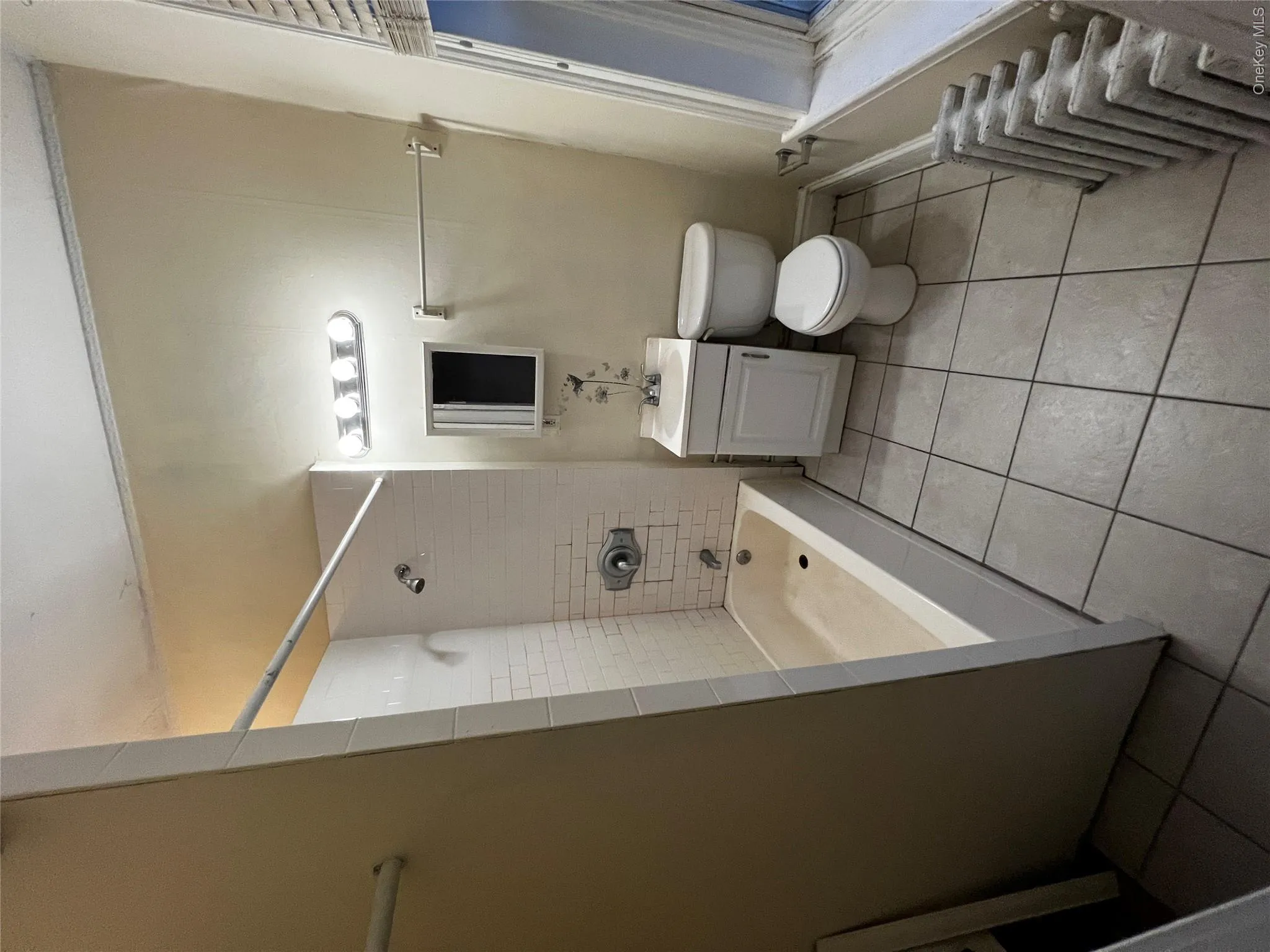 5 W Market Street, Hyde Park, NY, 1 Bedroom Bedrooms, 1 Room Rooms,1 BathroomBathrooms,Residential Lease,For Rent,W Market,0,1000863 5 W Market Street, Hyde Park, NY, 1 Bedroom Bedrooms, 1 Room Rooms,1 BathroomBathrooms,Residential Lease,For Rent,W Market,0,1000863