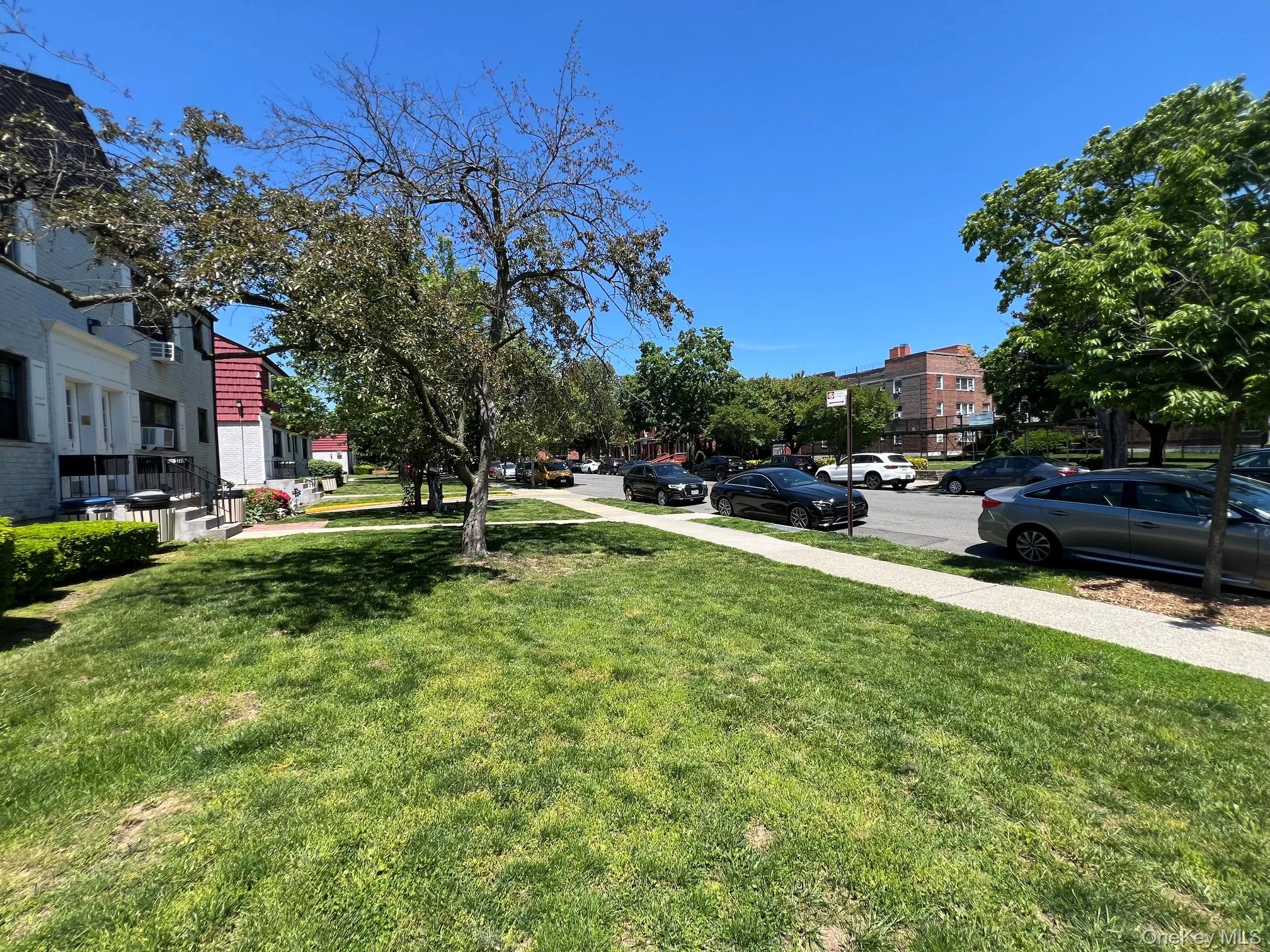 6946 138TH STREET, New York, NY, 1 Bedroom Bedrooms, 4 Rooms Rooms,1 BathroomBathrooms,Residential Sale,For Rent,138TH STREET,0,1000868 6946 138TH STREET, New York, NY, 1 Bedroom Bedrooms, 4 Rooms Rooms,1 BathroomBathrooms,Residential Sale,For Rent,138TH STREET,0,1000868