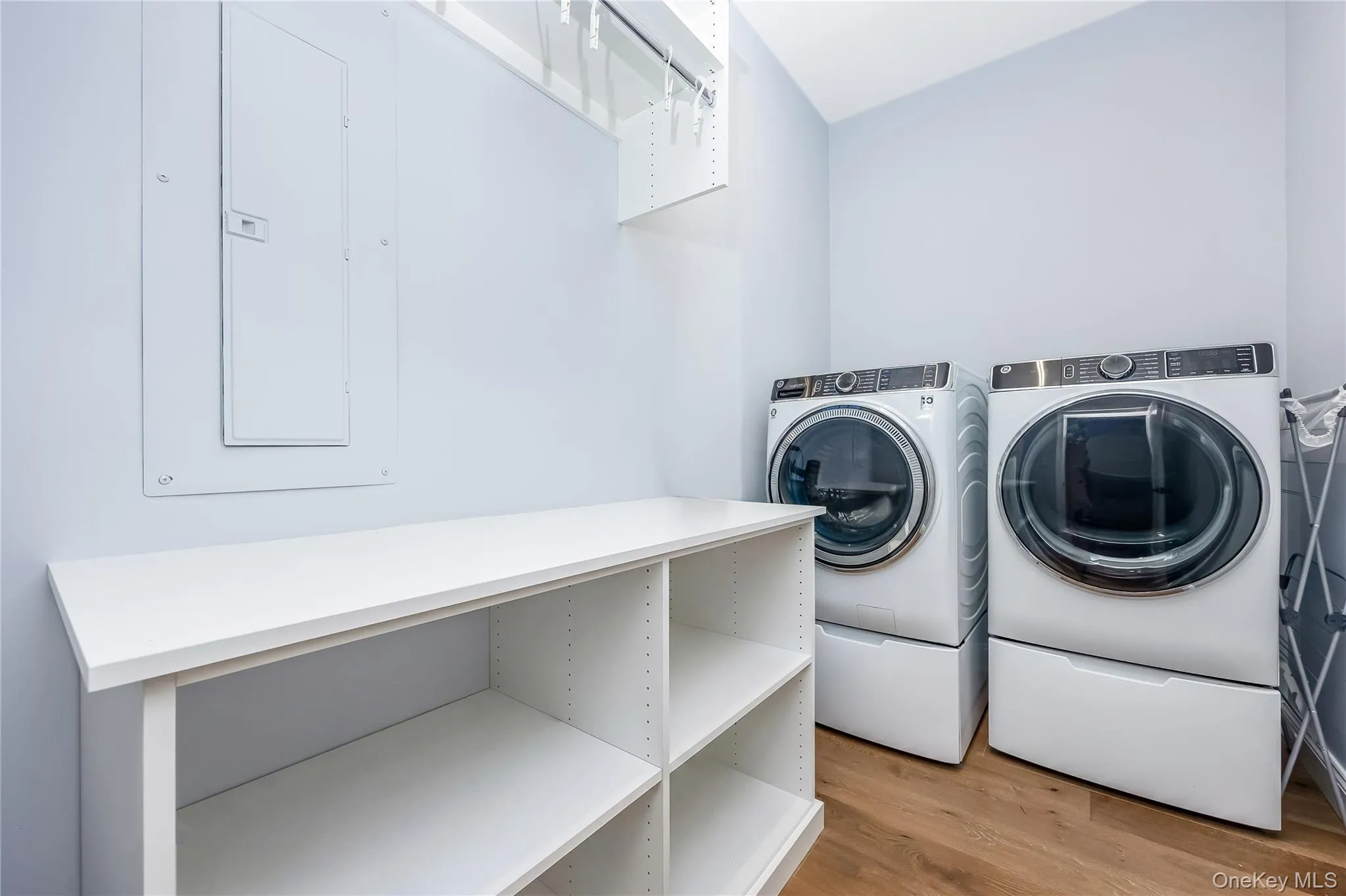 29 Bath Street, Hempstead, NY, 4 Bedrooms Bedrooms, 8 Rooms Rooms,3 BathroomsBathrooms,Residential,For Rent,Bath,0,1000872 29 Bath Street, Hempstead, NY, 4 Bedrooms Bedrooms, 8 Rooms Rooms,3 BathroomsBathrooms,Residential,For Rent,Bath,0,1000872