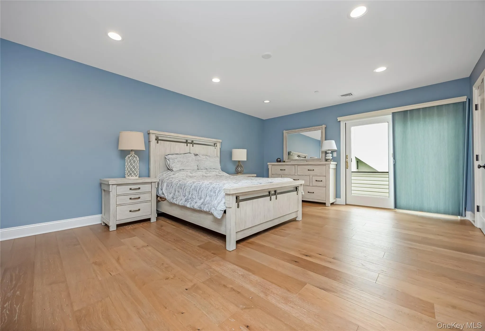 29 Bath Street, Hempstead, NY, 4 Bedrooms Bedrooms, 8 Rooms Rooms,3 BathroomsBathrooms,Residential,For Rent,Bath,0,1000872 29 Bath Street, Hempstead, NY, 4 Bedrooms Bedrooms, 8 Rooms Rooms,3 BathroomsBathrooms,Residential,For Rent,Bath,0,1000872