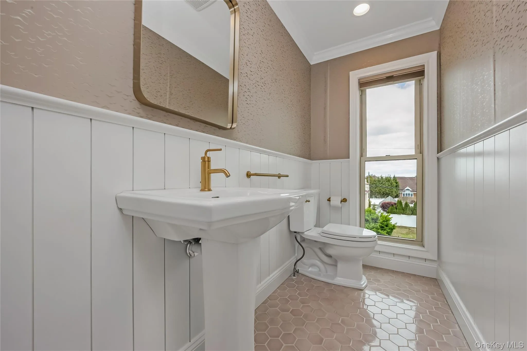 29 Bath Street, Hempstead, NY, 4 Bedrooms Bedrooms, 8 Rooms Rooms,3 BathroomsBathrooms,Residential,For Rent,Bath,0,1000872 29 Bath Street, Hempstead, NY, 4 Bedrooms Bedrooms, 8 Rooms Rooms,3 BathroomsBathrooms,Residential,For Rent,Bath,0,1000872