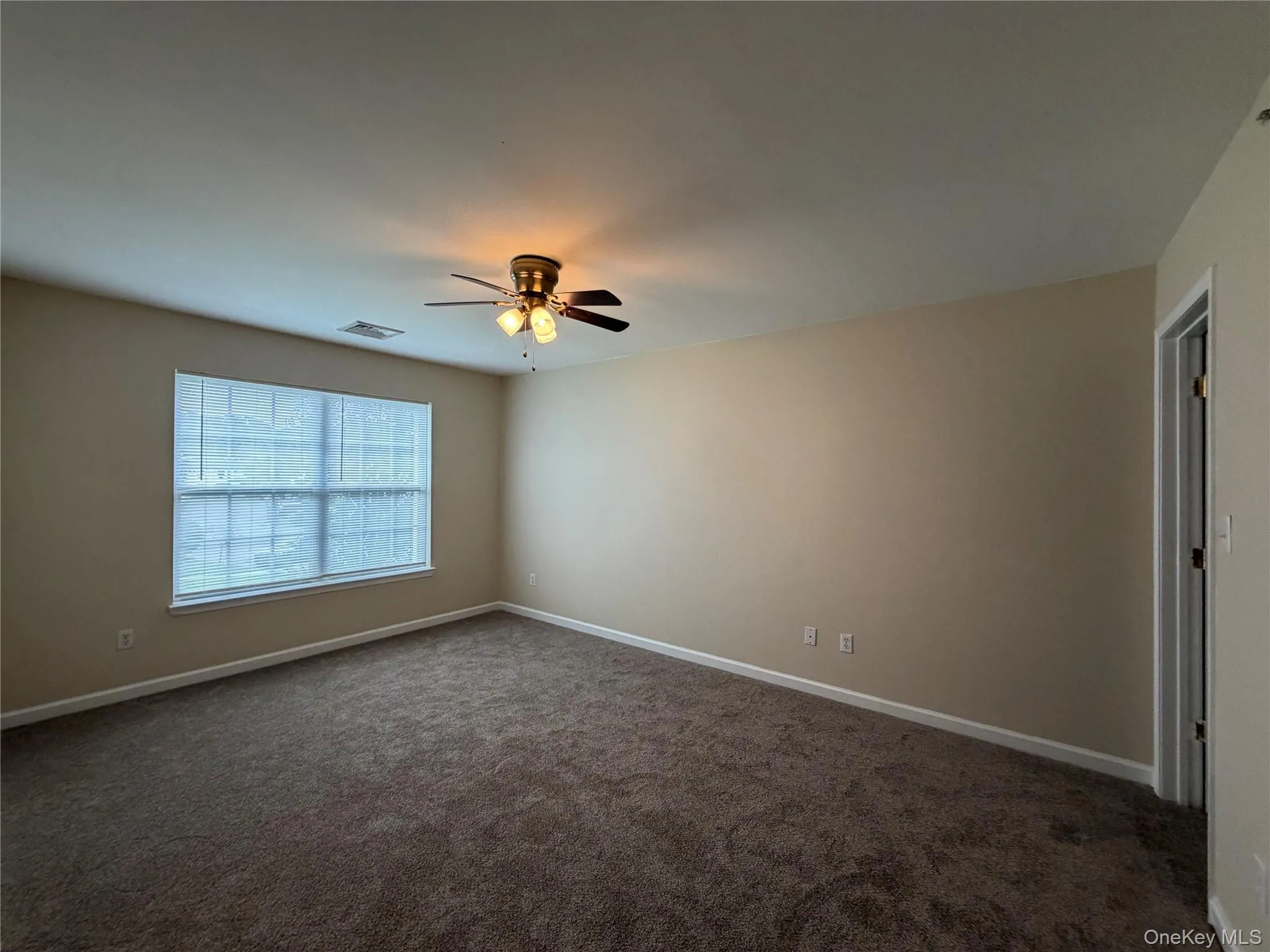 141 Ruth Court, Middletown, NY, 2 Bedrooms Bedrooms, 6 Rooms Rooms,2 BathroomsBathrooms,Residential,For Rent,Ruth,0,1000877 141 Ruth Court, Middletown, NY, 2 Bedrooms Bedrooms, 6 Rooms Rooms,2 BathroomsBathrooms,Residential,For Rent,Ruth,0,1000877