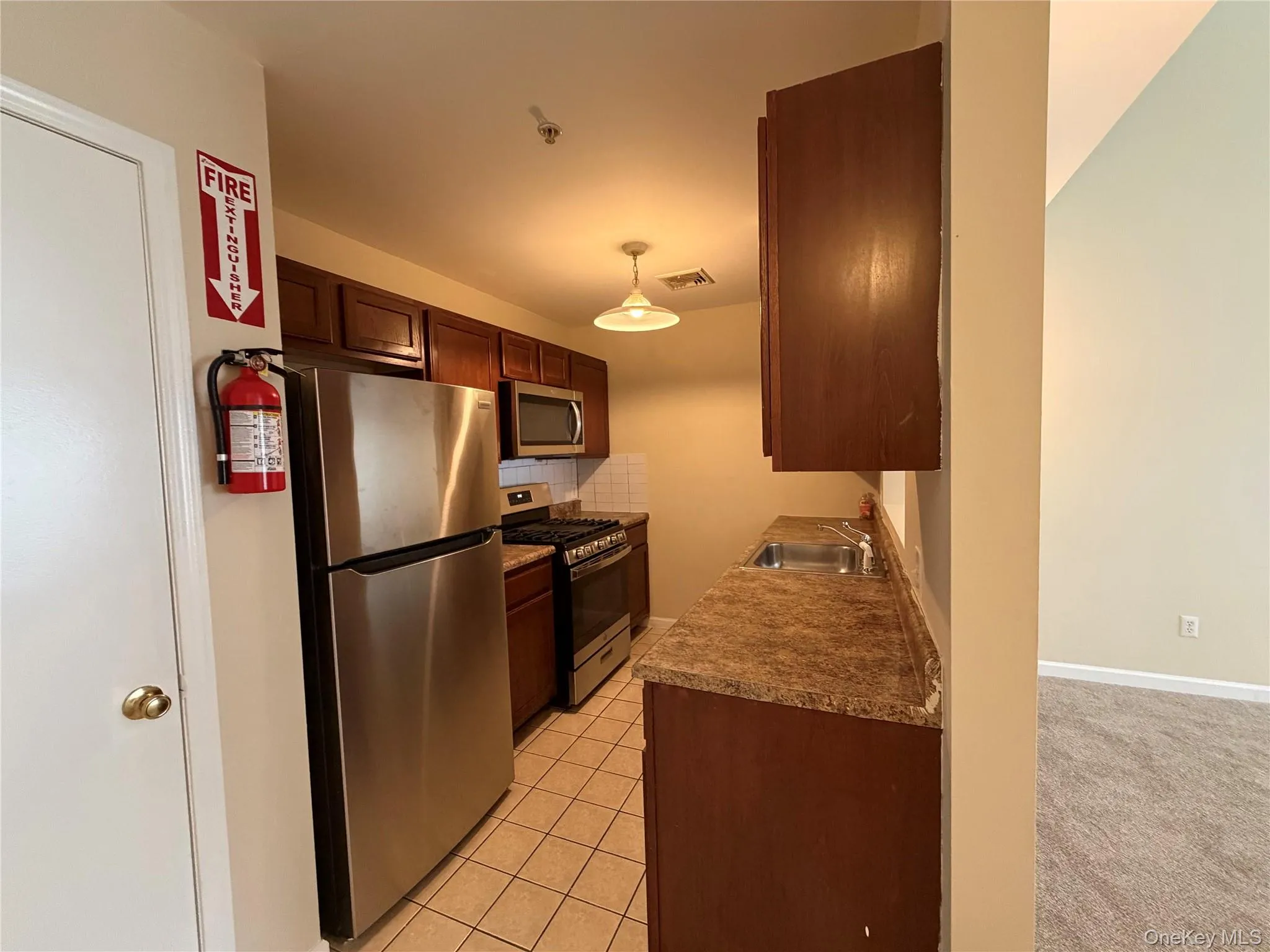 141 Ruth Court, Middletown, NY, 2 Bedrooms Bedrooms, 6 Rooms Rooms,2 BathroomsBathrooms,Residential,For Rent,Ruth,0,1000877 141 Ruth Court, Middletown, NY, 2 Bedrooms Bedrooms, 6 Rooms Rooms,2 BathroomsBathrooms,Residential,For Rent,Ruth,0,1000877