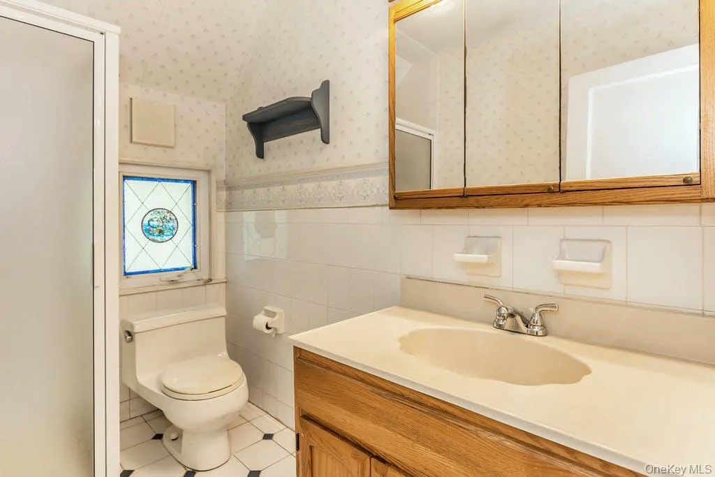 156-17 33rd Avenue, New York, NY, 3 Bedrooms Bedrooms, 9 Rooms Rooms,3 BathroomsBathrooms,Residential,For Rent,33rd,0,1000883 156-17 33rd Avenue, New York, NY, 3 Bedrooms Bedrooms, 9 Rooms Rooms,3 BathroomsBathrooms,Residential,For Rent,33rd,0,1000883