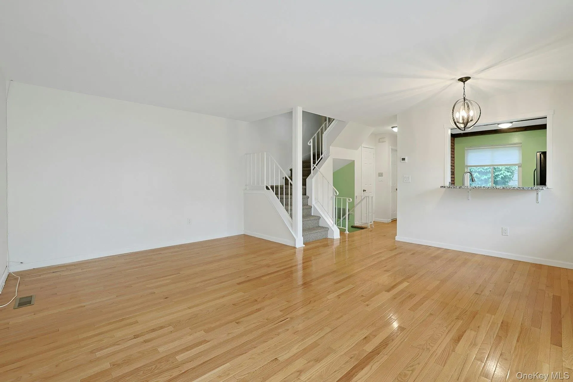 158 Branchwood Lane, Clarkstown, NY, 1 Bedroom Bedrooms, 6 Rooms Rooms,1 BathroomBathrooms,Residential,For Rent,Branchwood,0,1000888 158 Branchwood Lane, Clarkstown, NY, 1 Bedroom Bedrooms, 6 Rooms Rooms,1 BathroomBathrooms,Residential,For Rent,Branchwood,0,1000888