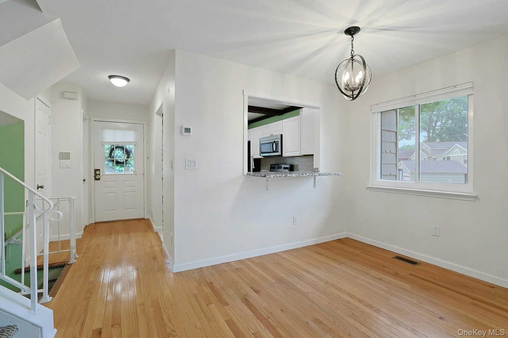 158 Branchwood Lane, Clarkstown, NY, 1 Bedroom Bedrooms, 6 Rooms Rooms,1 BathroomBathrooms,Residential,For Rent,Branchwood,0,1000888 158 Branchwood Lane, Clarkstown, NY, 1 Bedroom Bedrooms, 6 Rooms Rooms,1 BathroomBathrooms,Residential,For Rent,Branchwood,0,1000888