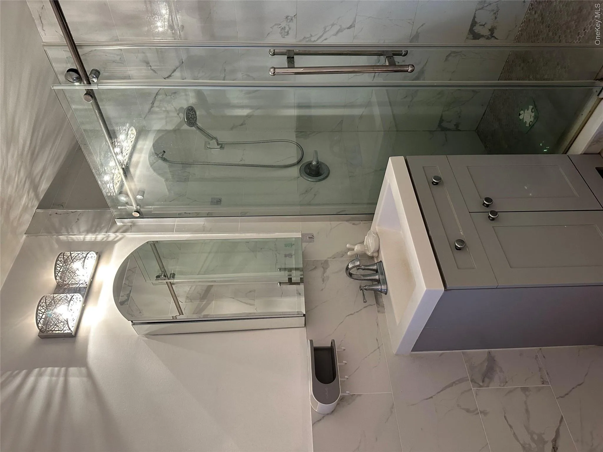 150-29 72 Road, New York, NY, 1 Bedroom Bedrooms, 3 Rooms Rooms,1 BathroomBathrooms,Residential Sale,For Rent,72,0,1000889 150-29 72 Road, New York, NY, 1 Bedroom Bedrooms, 3 Rooms Rooms,1 BathroomBathrooms,Residential Sale,For Rent,72,0,1000889