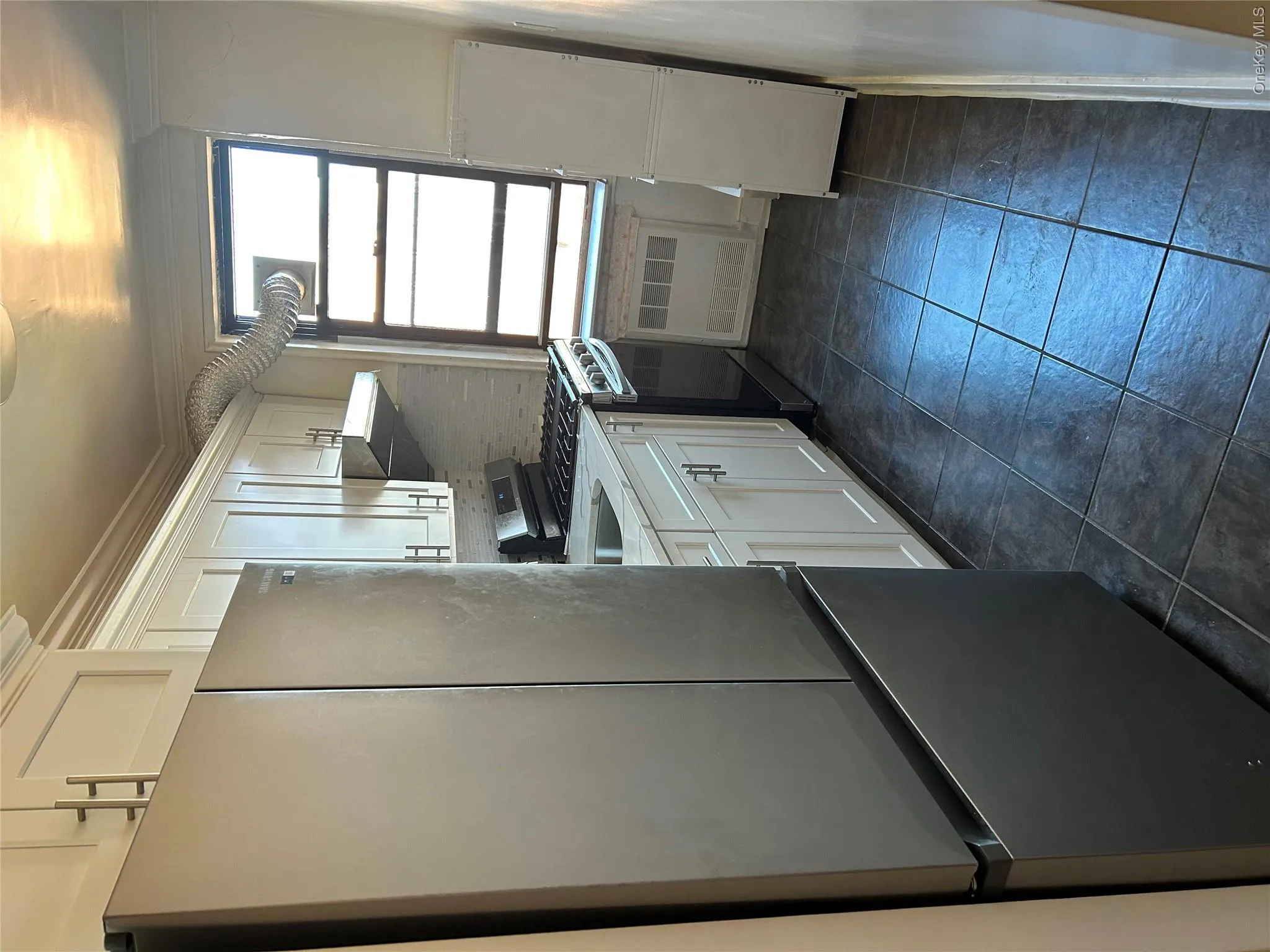 150-29 72 Road, New York, NY, 1 Bedroom Bedrooms, 3 Rooms Rooms,1 BathroomBathrooms,Residential Sale,For Rent,72,0,1000889 150-29 72 Road, New York, NY, 1 Bedroom Bedrooms, 3 Rooms Rooms,1 BathroomBathrooms,Residential Sale,For Rent,72,0,1000889