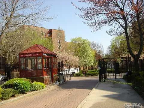 150-29 72 Road, New York, NY, 1 Bedroom Bedrooms, 3 Rooms Rooms,1 BathroomBathrooms,Residential Sale,For Rent,72,0,1000889 150-29 72 Road, New York, NY, 1 Bedroom Bedrooms, 3 Rooms Rooms,1 BathroomBathrooms,Residential Sale,For Rent,72,0,1000889