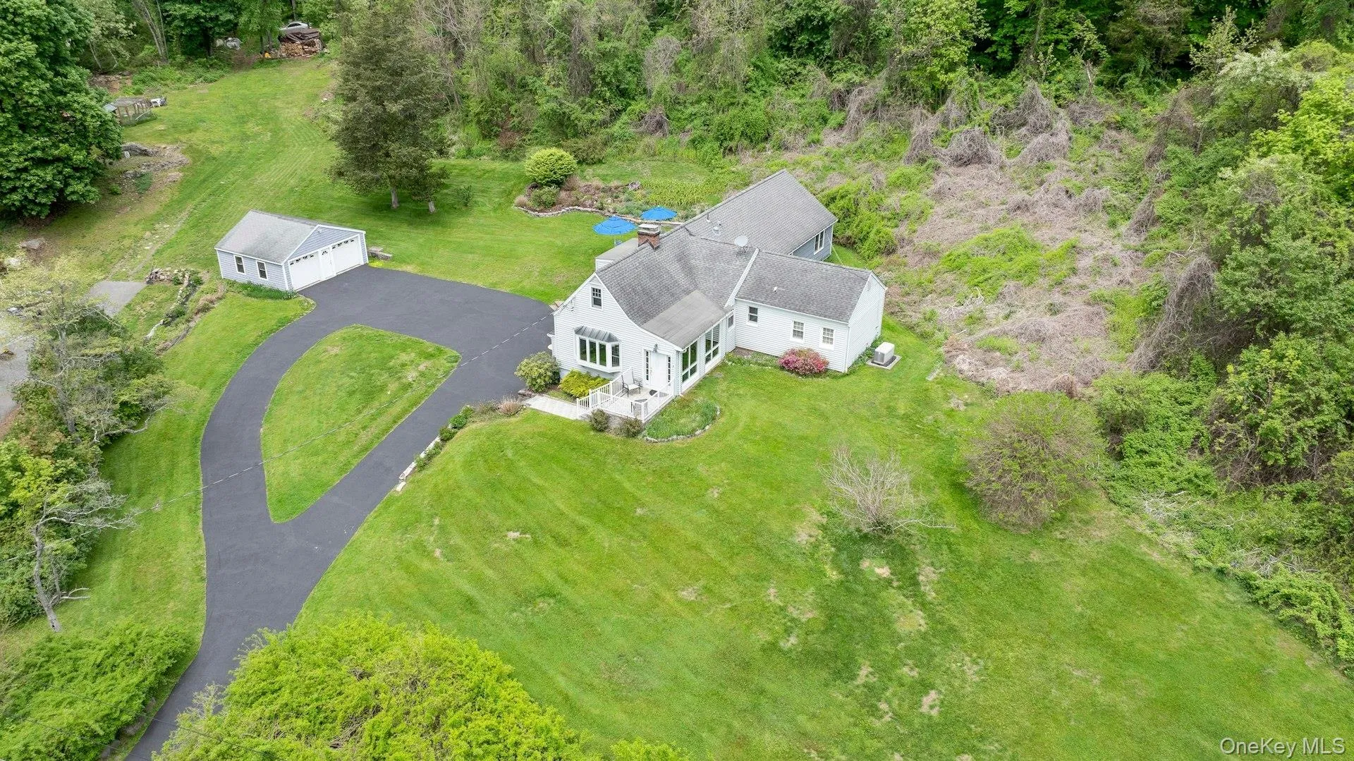 31 Spring Street, Lewisboro, NY, 4 Bedrooms Bedrooms, 8 Rooms Rooms,2 BathroomsBathrooms,Residential,For Rent,Spring,0,1000891 31 Spring Street, Lewisboro, NY, 4 Bedrooms Bedrooms, 8 Rooms Rooms,2 BathroomsBathrooms,Residential,For Rent,Spring,0,1000891