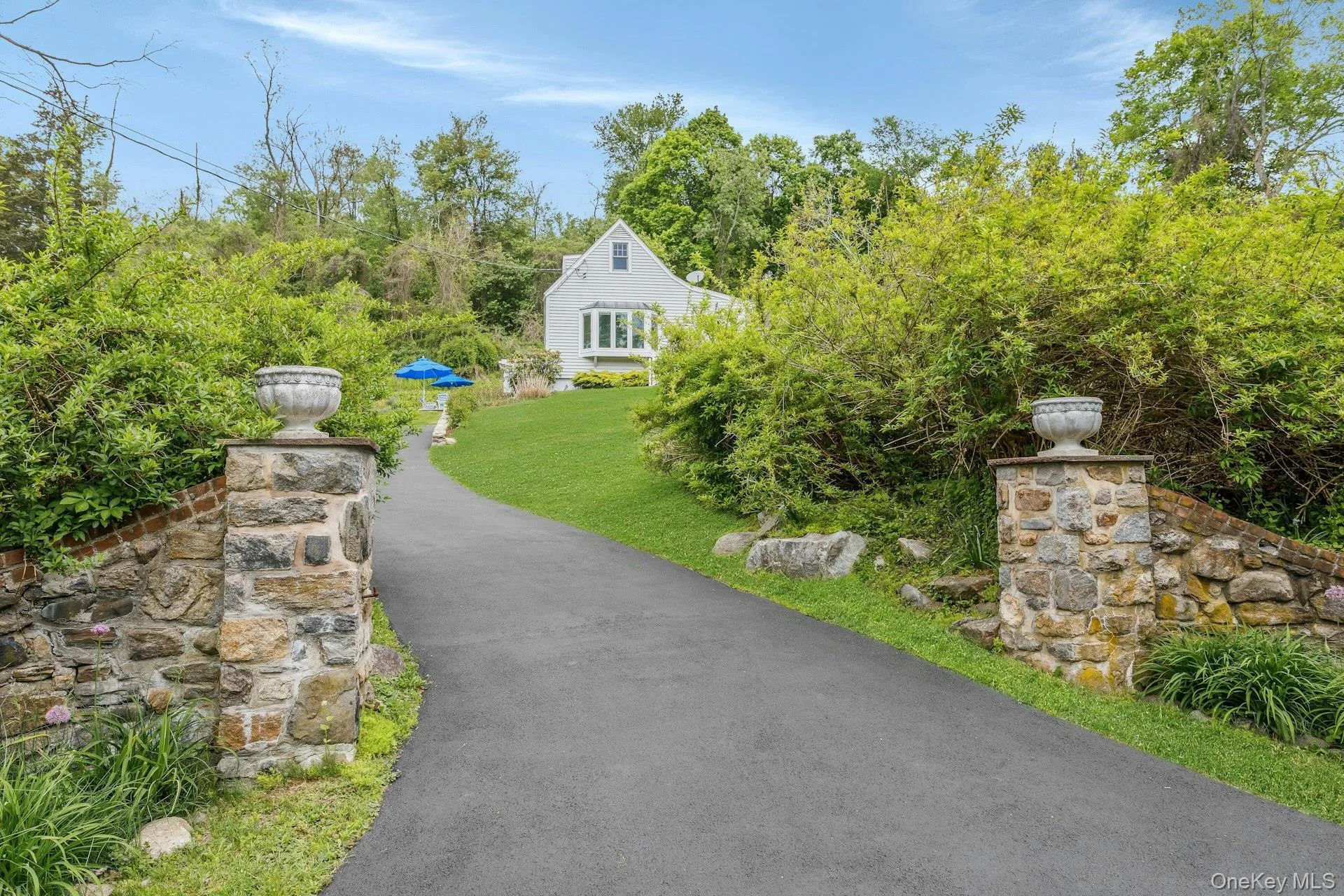 31 Spring Street, Lewisboro, NY, 4 Bedrooms Bedrooms, 8 Rooms Rooms,2 BathroomsBathrooms,Residential,For Rent,Spring,0,1000891 31 Spring Street, Lewisboro, NY, 4 Bedrooms Bedrooms, 8 Rooms Rooms,2 BathroomsBathrooms,Residential,For Rent,Spring,0,1000891