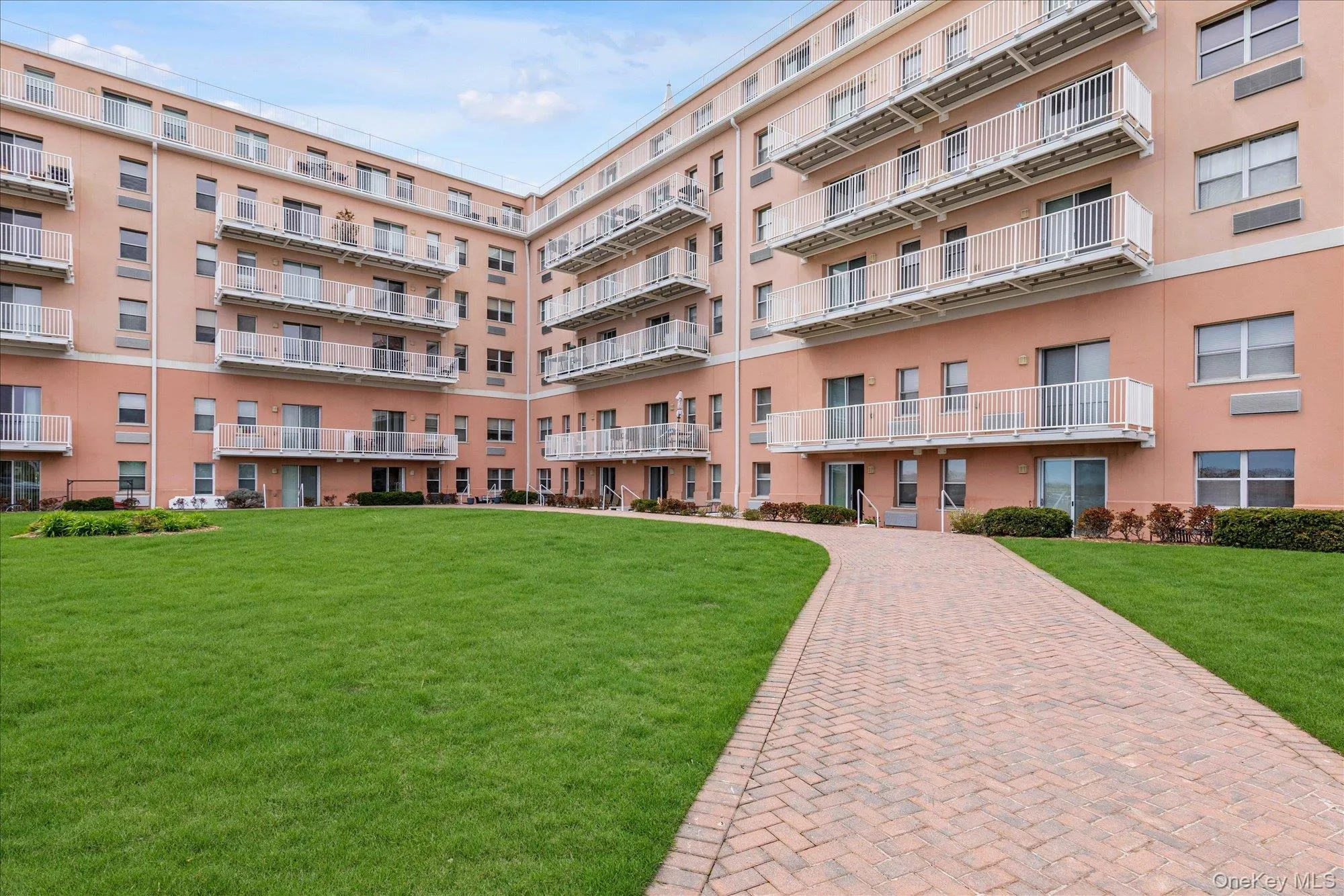 2 Richmond Road, Hempstead, NY, 2 Rooms Rooms,1 BathroomBathrooms,Residential,For Rent,Richmond,0,1000896 2 Richmond Road, Hempstead, NY, 2 Rooms Rooms,1 BathroomBathrooms,Residential,For Rent,Richmond,0,1000896