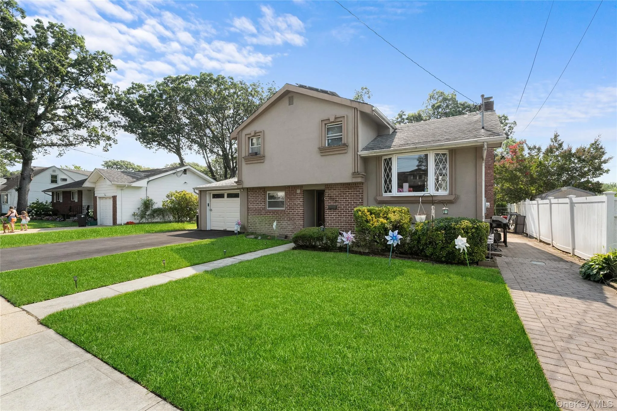 1850 Lenox Avenue, Hempstead, NY, 4 Bedrooms Bedrooms, 9 Rooms Rooms,3 BathroomsBathrooms,Residential,For Rent,Lenox,0,1000899 1850 Lenox Avenue, Hempstead, NY, 4 Bedrooms Bedrooms, 9 Rooms Rooms,3 BathroomsBathrooms,Residential,For Rent,Lenox,0,1000899