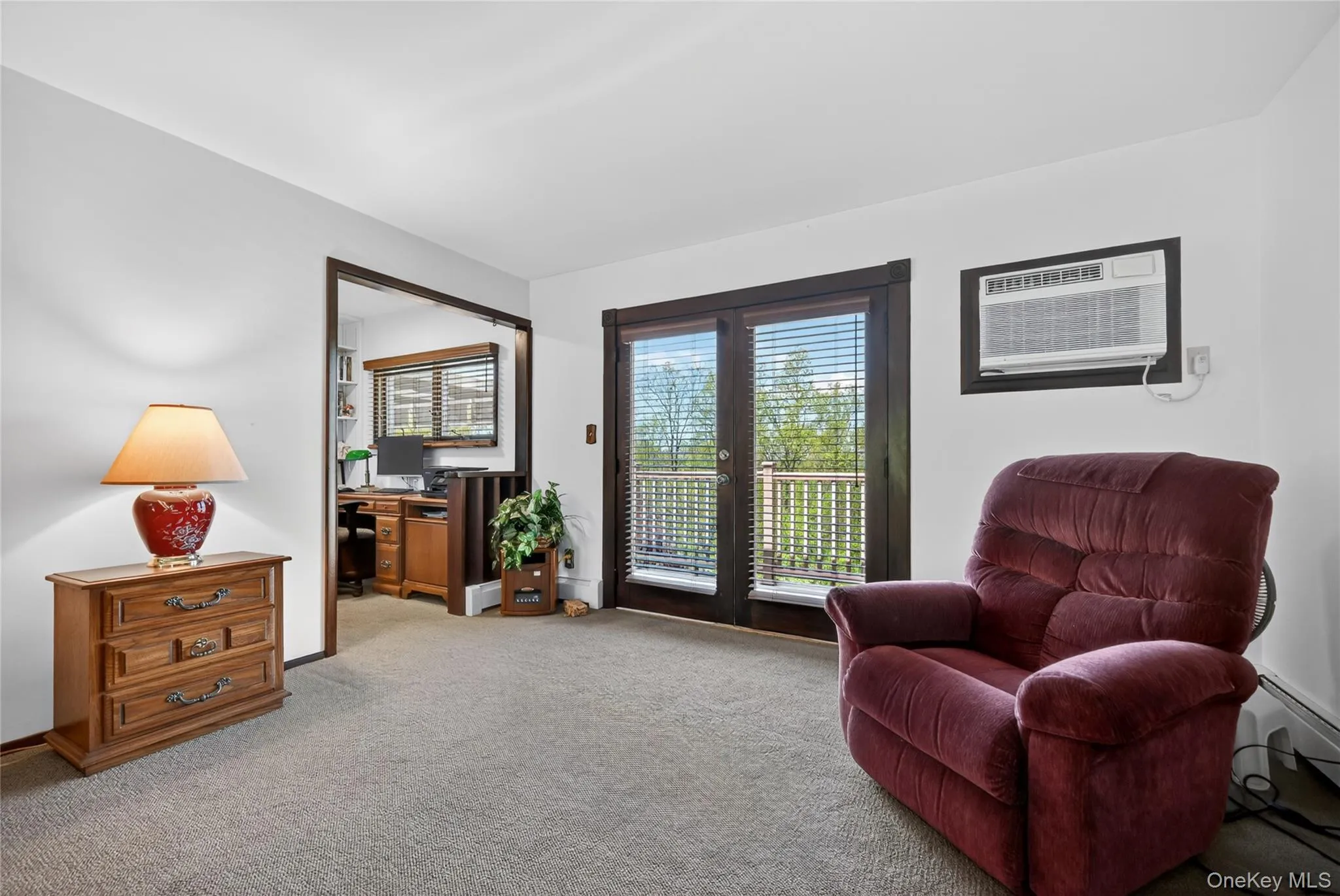 Sliders to deck provide mountain air, natural light, and gorgeous views. Sliders to deck provide mountain air, natural light, and gorgeous views.