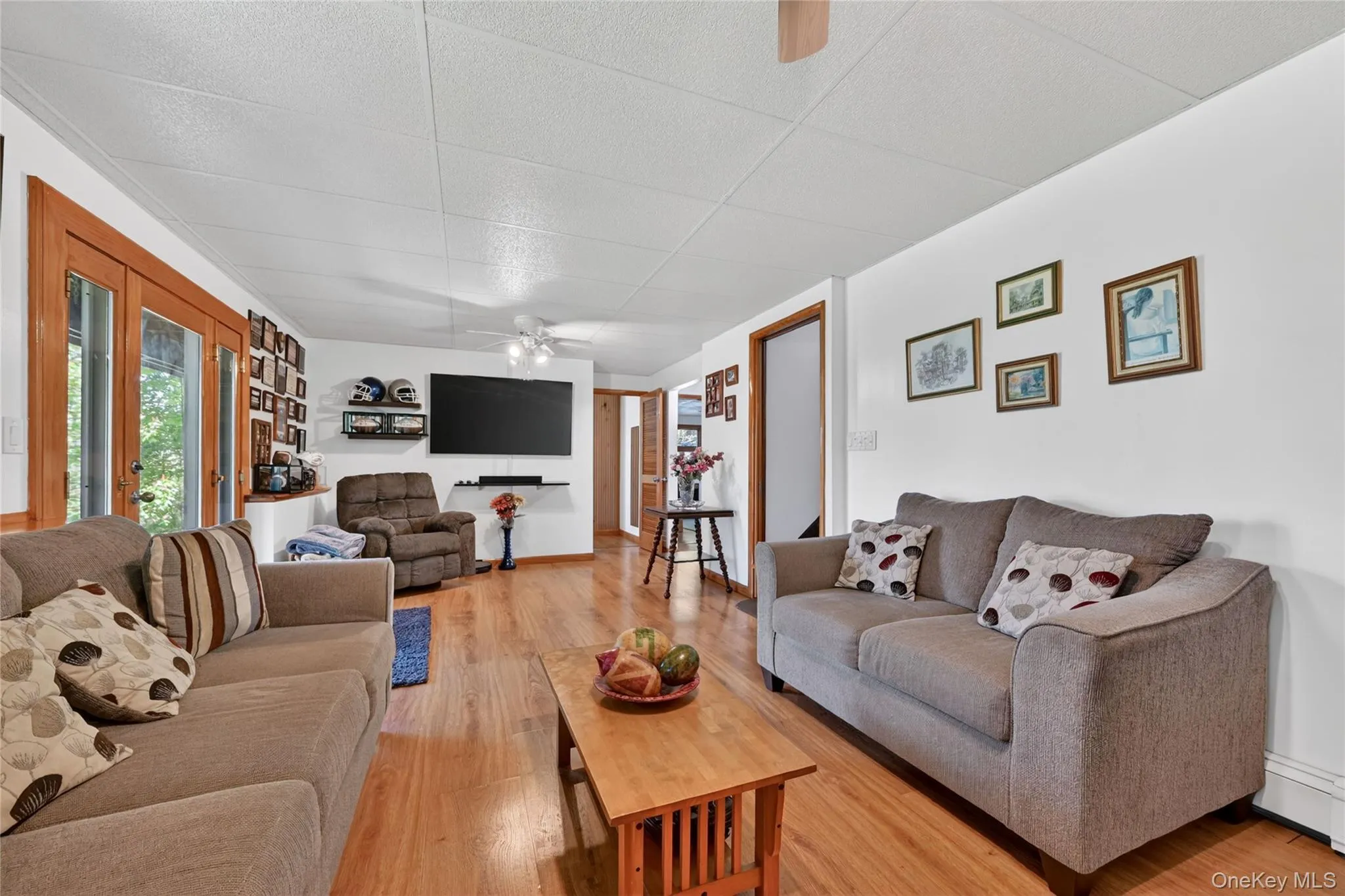 77 Maidstone Drive, Montgomery, NY, 3 Bedrooms Bedrooms, ,2 BathroomsBathrooms,Residential,For Rent,Maidstone,0,1000901 77 Maidstone Drive, Montgomery, NY, 3 Bedrooms Bedrooms, ,2 BathroomsBathrooms,Residential,For Rent,Maidstone,0,1000901