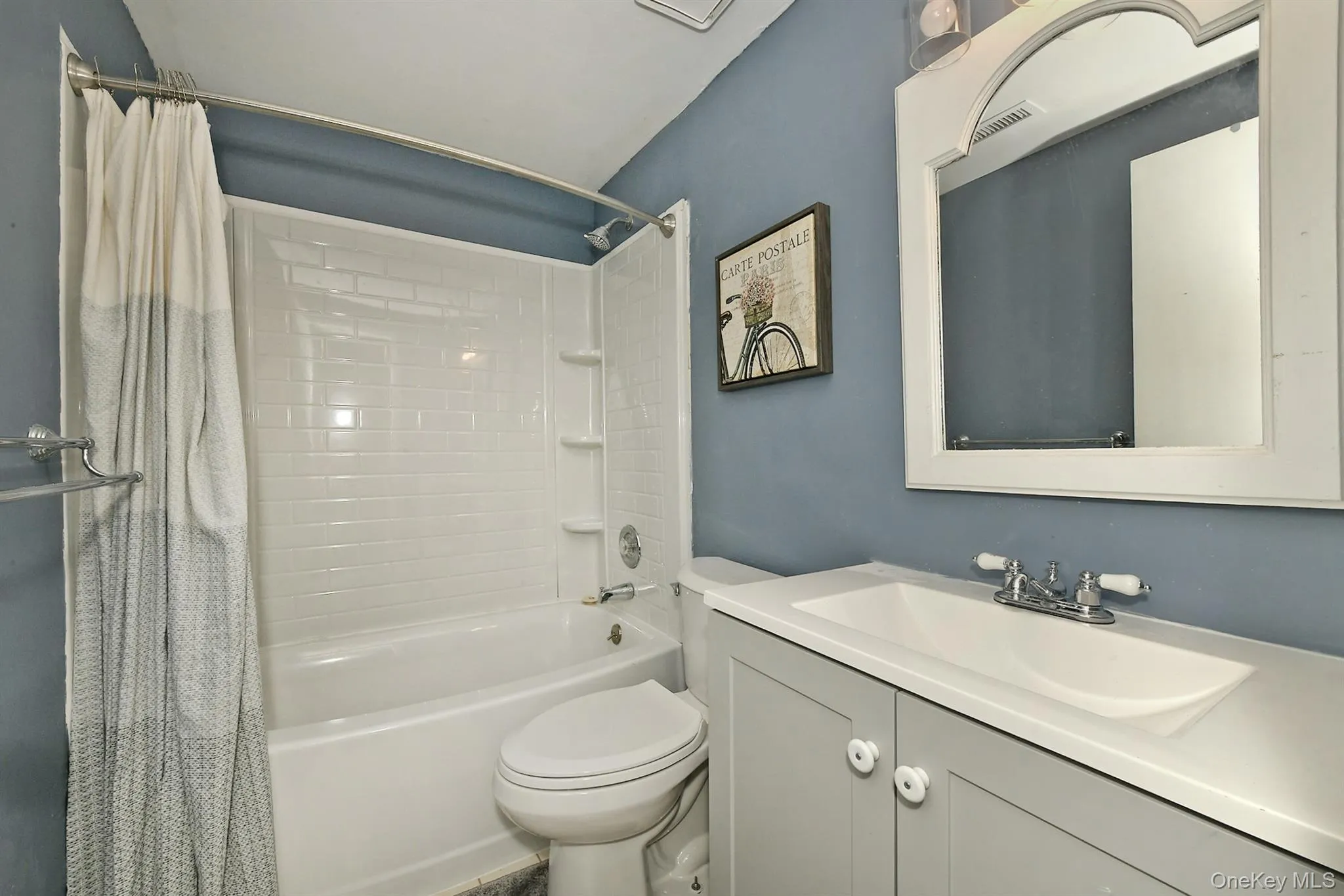 130 Commodore Circle, Brookhaven, NY, 1 Bedroom Bedrooms, 4 Rooms Rooms,1 BathroomBathrooms,Residential,For Rent,Commodore,0,1000908 130 Commodore Circle, Brookhaven, NY, 1 Bedroom Bedrooms, 4 Rooms Rooms,1 BathroomBathrooms,Residential,For Rent,Commodore,0,1000908