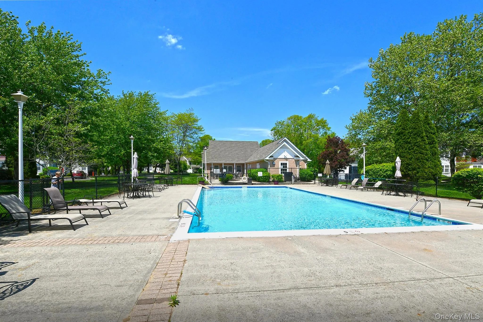 130 Commodore Circle, Brookhaven, NY, 1 Bedroom Bedrooms, 4 Rooms Rooms,1 BathroomBathrooms,Residential,For Rent,Commodore,0,1000908 130 Commodore Circle, Brookhaven, NY, 1 Bedroom Bedrooms, 4 Rooms Rooms,1 BathroomBathrooms,Residential,For Rent,Commodore,0,1000908