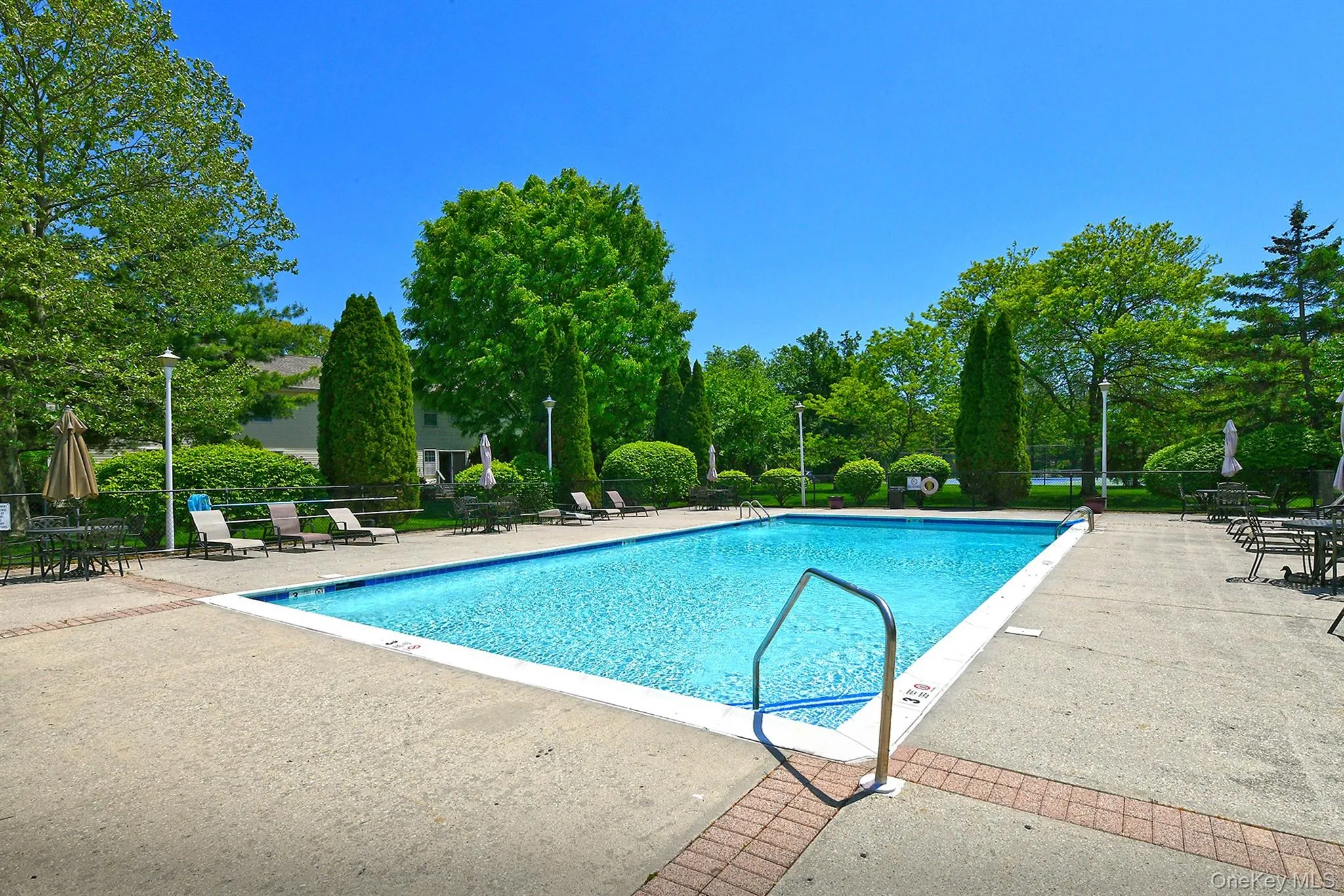 130 Commodore Circle, Brookhaven, NY, 1 Bedroom Bedrooms, 4 Rooms Rooms,1 BathroomBathrooms,Residential,For Rent,Commodore,0,1000908 130 Commodore Circle, Brookhaven, NY, 1 Bedroom Bedrooms, 4 Rooms Rooms,1 BathroomBathrooms,Residential,For Rent,Commodore,0,1000908