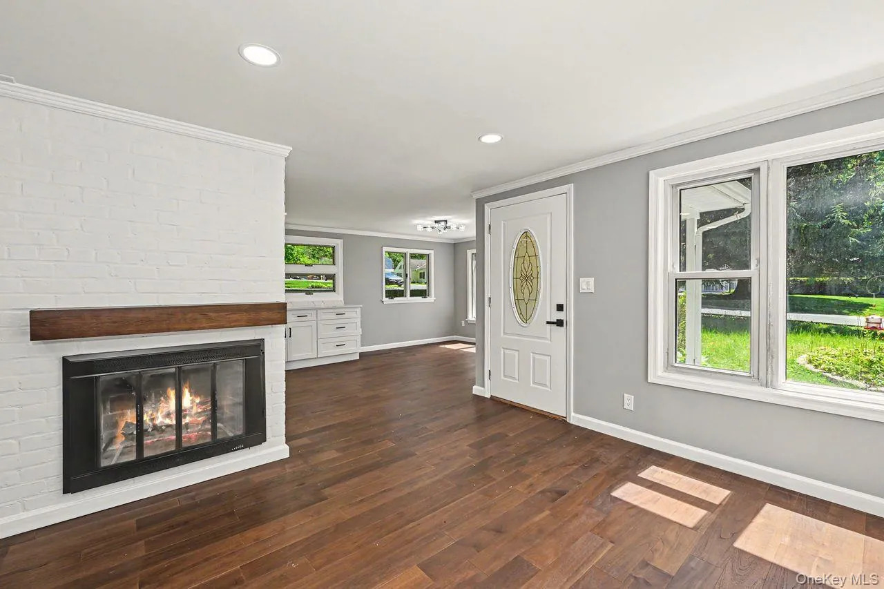 94 East Way, Mount Kisco, NY, 4 Bedrooms Bedrooms, 7 Rooms Rooms,2 BathroomsBathrooms,Residential,For Rent,East,0,1000911 94 East Way, Mount Kisco, NY, 4 Bedrooms Bedrooms, 7 Rooms Rooms,2 BathroomsBathrooms,Residential,For Rent,East,0,1000911