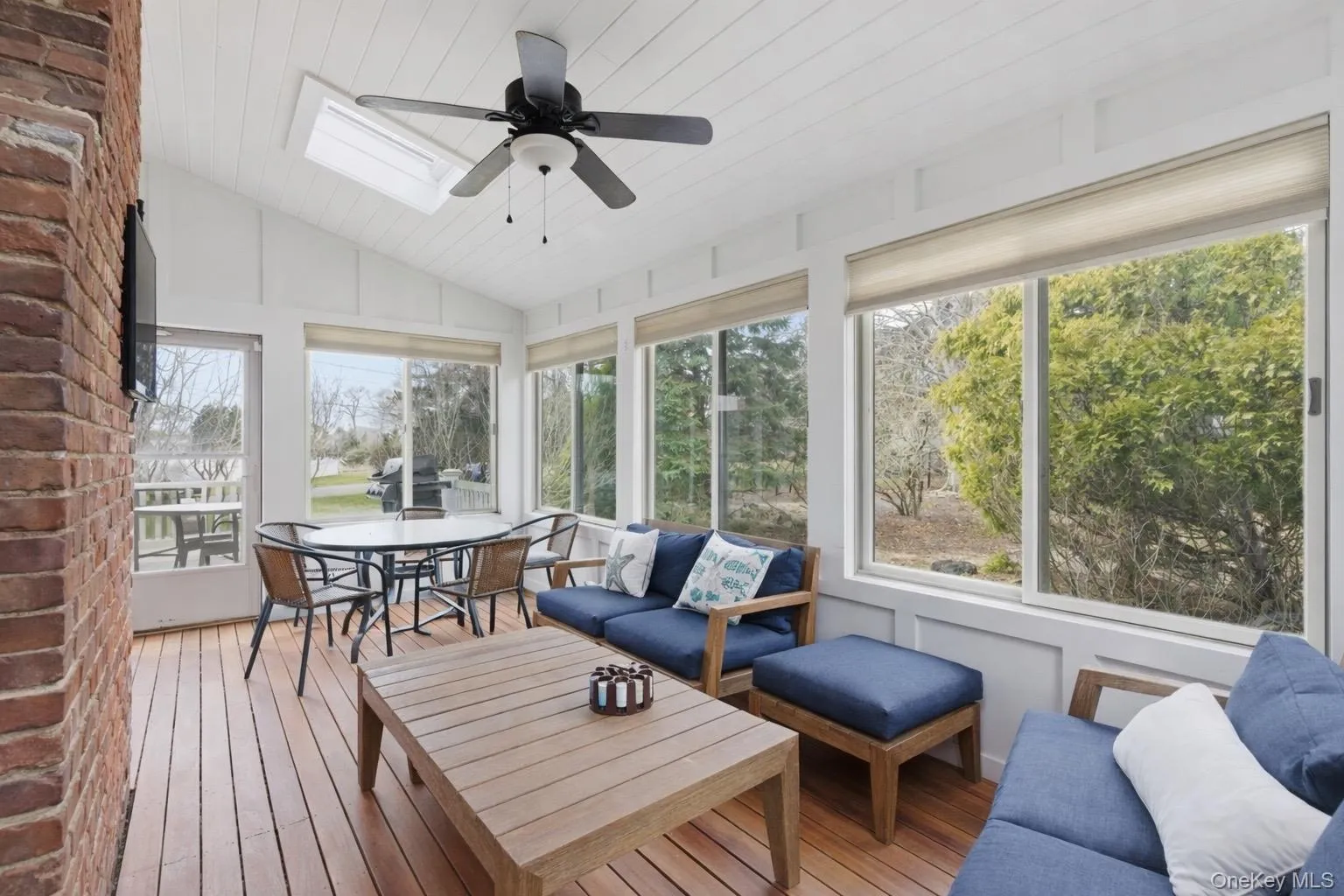 1 Canal Way, Southampton, NY, 4 Bedrooms Bedrooms, 7 Rooms Rooms,2 BathroomsBathrooms,Residential Lease,For Rent,Canal,0,1000912 1 Canal Way, Southampton, NY, 4 Bedrooms Bedrooms, 7 Rooms Rooms,2 BathroomsBathrooms,Residential Lease,For Rent,Canal,0,1000912