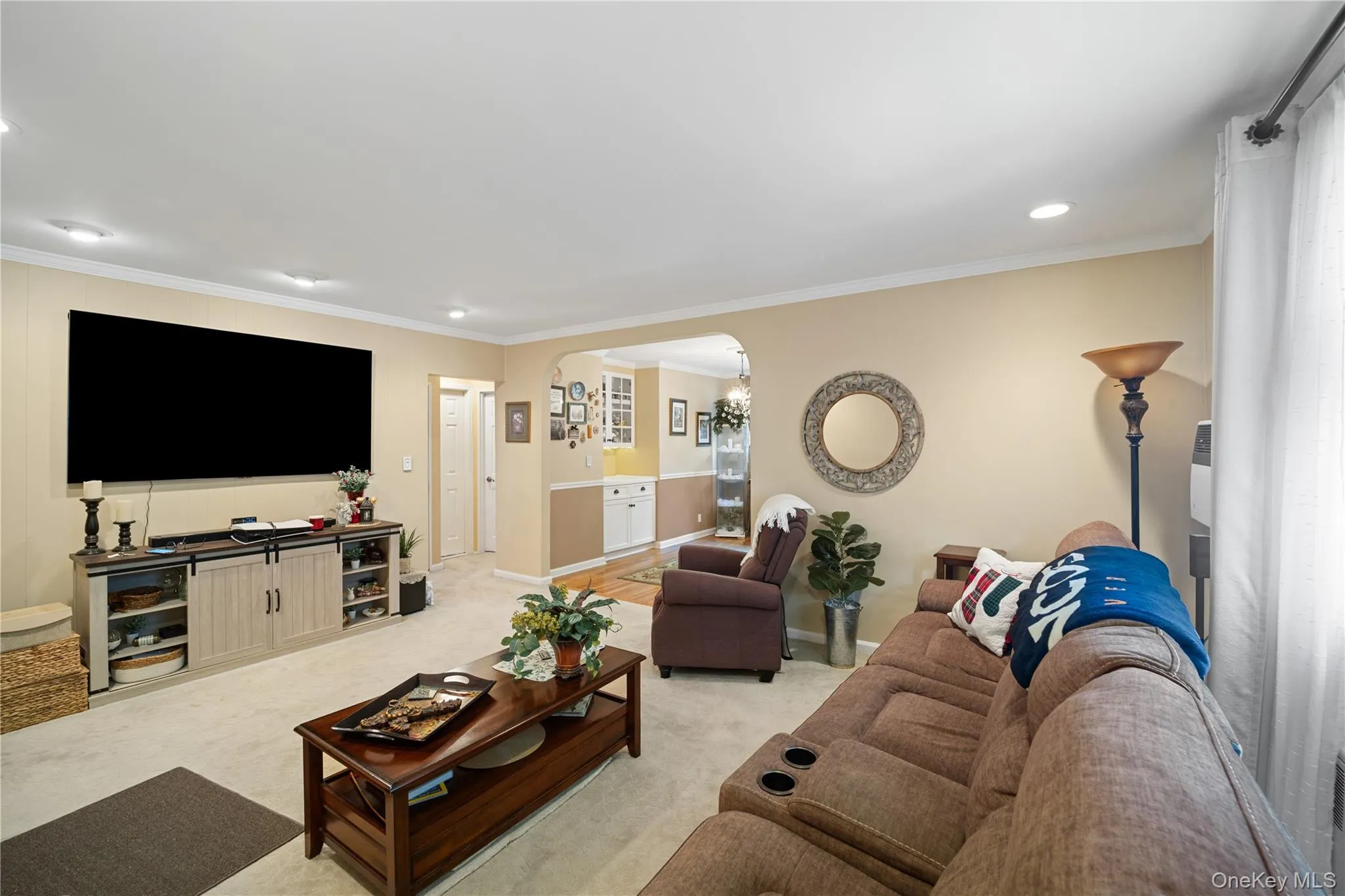 58-48 246th Crescent, New York, NY, 2 Bedrooms Bedrooms, 5 Rooms Rooms,1 BathroomBathrooms,Residential,For Rent,246th,0,1000917 58-48 246th Crescent, New York, NY, 2 Bedrooms Bedrooms, 5 Rooms Rooms,1 BathroomBathrooms,Residential,For Rent,246th,0,1000917