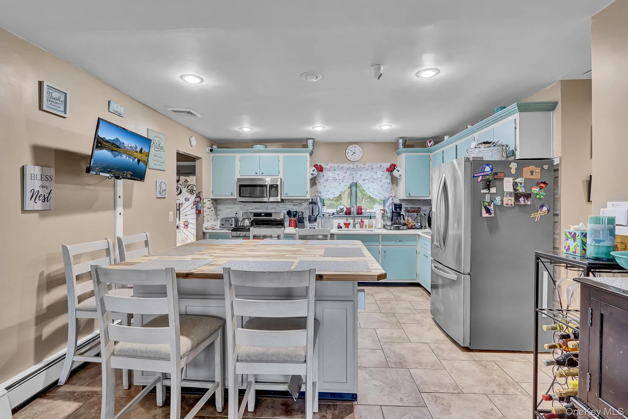 98 Granny Road, Brookhaven, NY, 4 Bedrooms Bedrooms, 9 Rooms Rooms,2 BathroomsBathrooms,Residential,For Rent,Granny,0,1000919 98 Granny Road, Brookhaven, NY, 4 Bedrooms Bedrooms, 9 Rooms Rooms,2 BathroomsBathrooms,Residential,For Rent,Granny,0,1000919